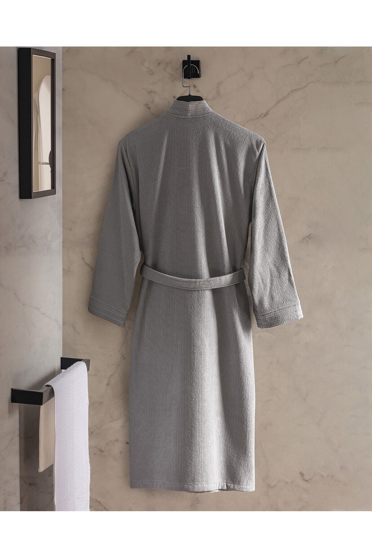 Madame Coco-Gestreifter Kimono-Unisex-Bademantel 2