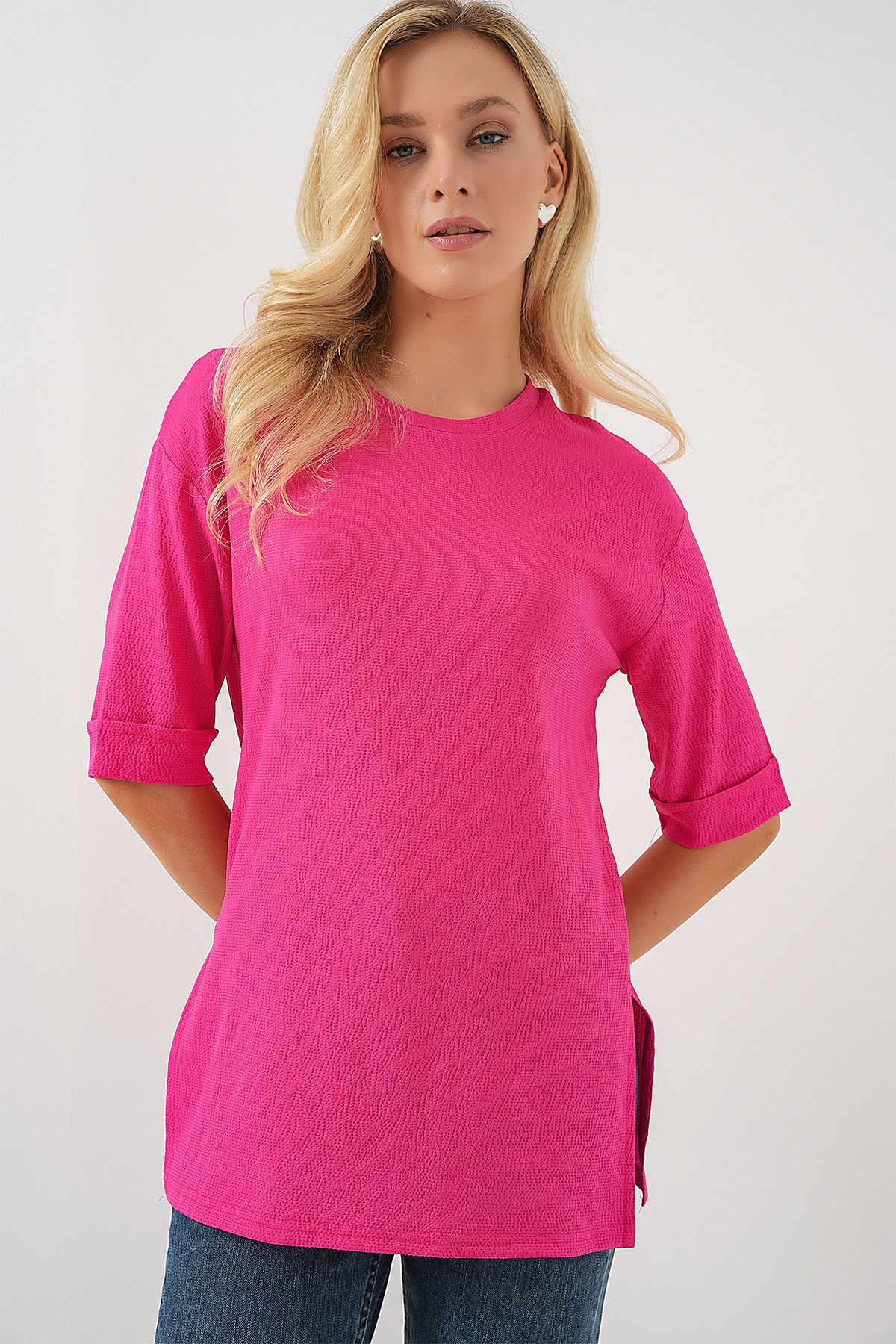 Bigdart-4332 Knitted T-Shirt with Side Slits - Fuchsia 4