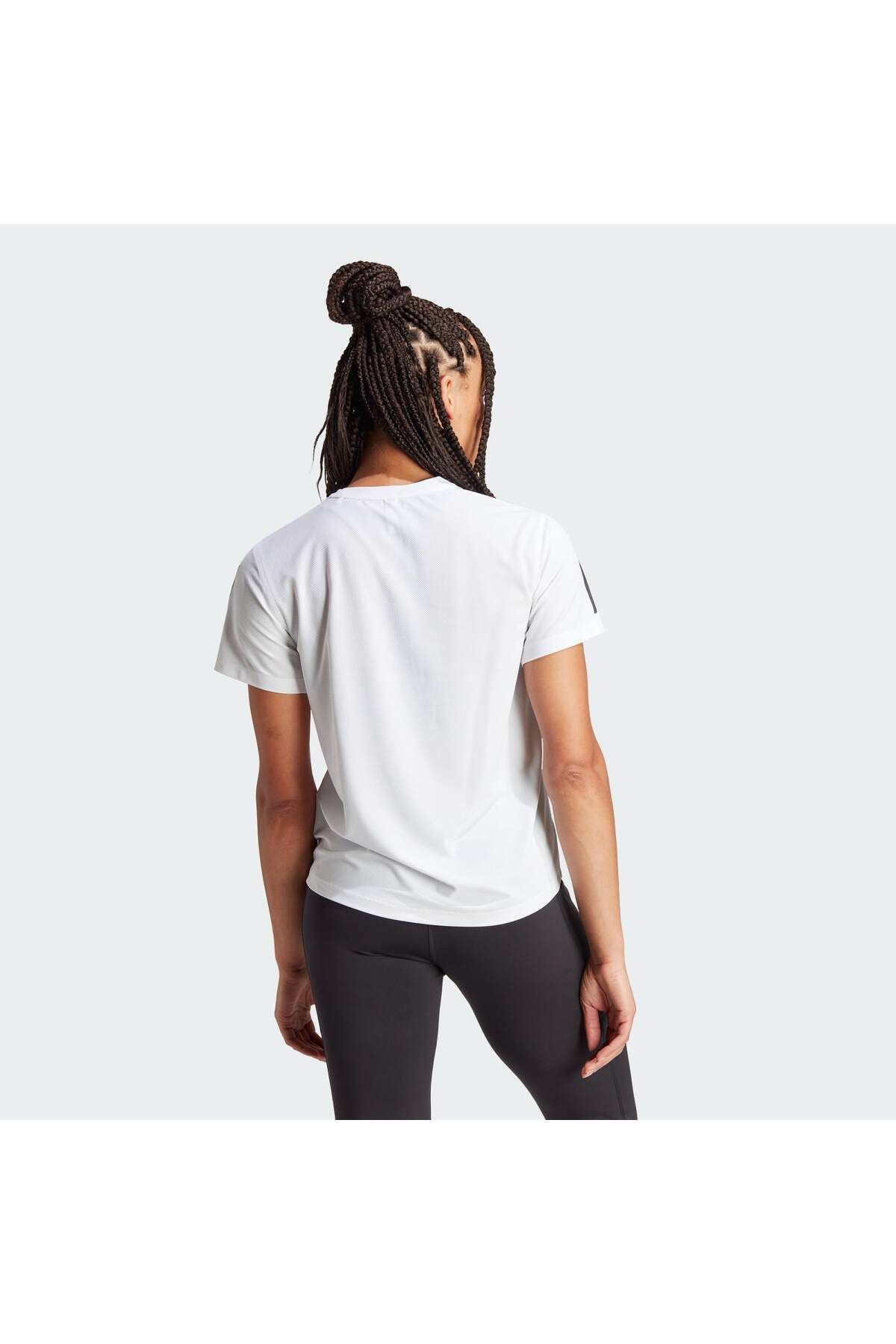 adidas صاحب The Run Tee باشید