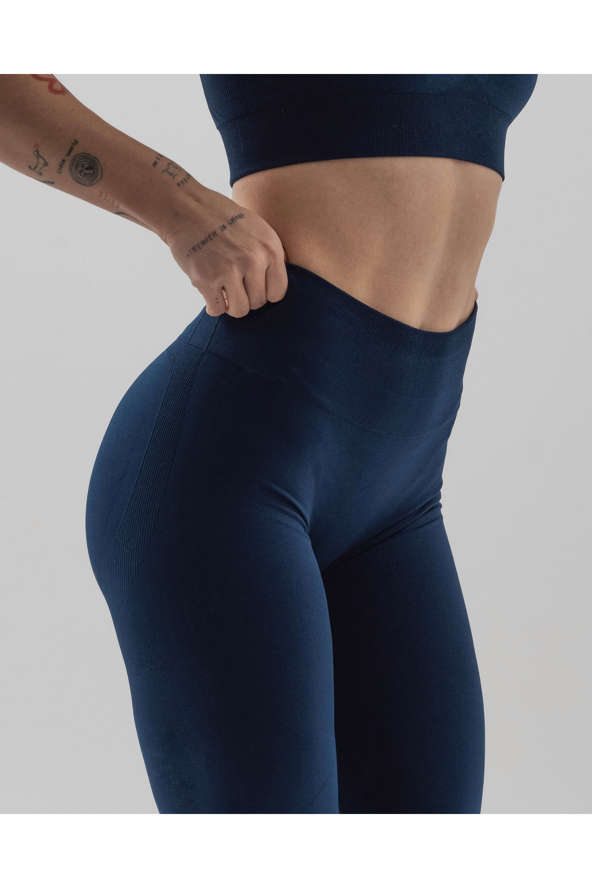 THALISE  Essenza Seamless/Dikişsiz Scrunch Push-Up Detaylı Toparlayıcı Büzgülü Tayt - Görsel 4
