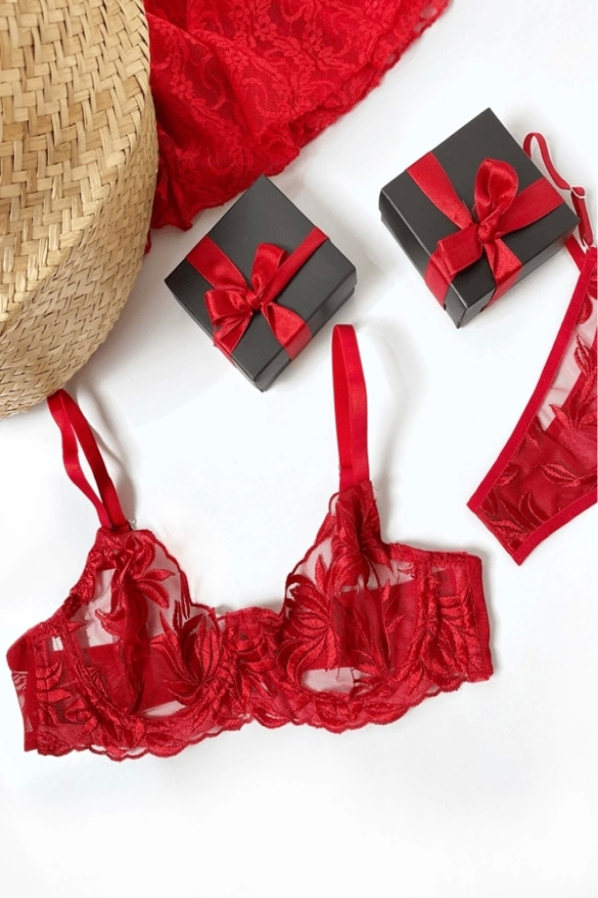 gc gece incisi-Branch Embroidered Bra Set 5