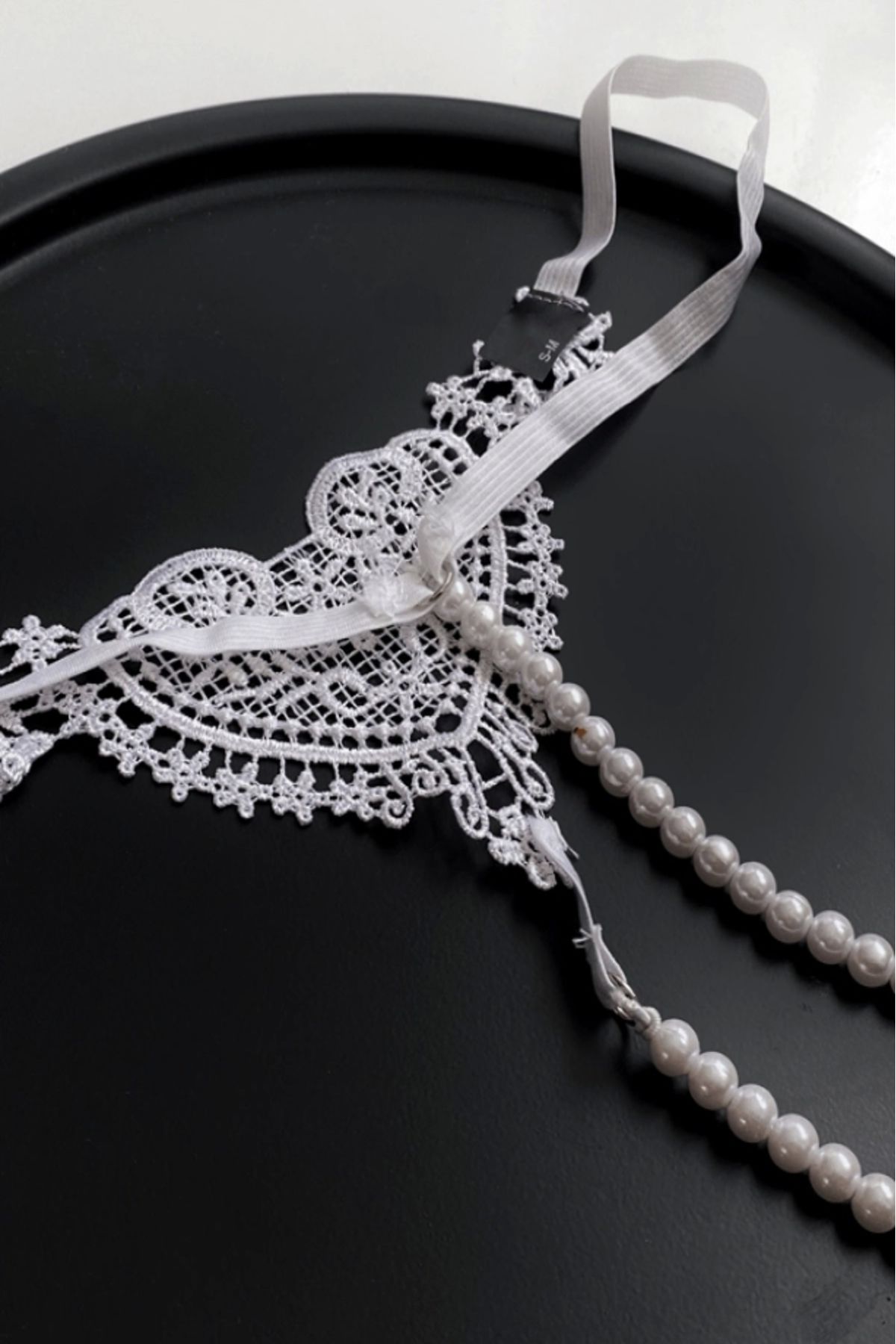 gc gece incisi-Pearl Detailed Private Zone String 2