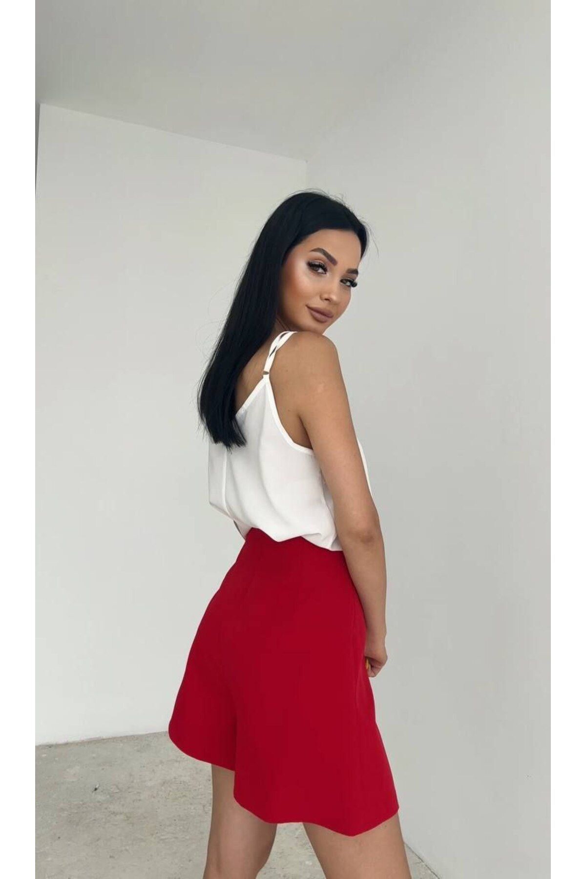 Swass-High Waist Flared Shorts - Comfortable and Stylish Design 2