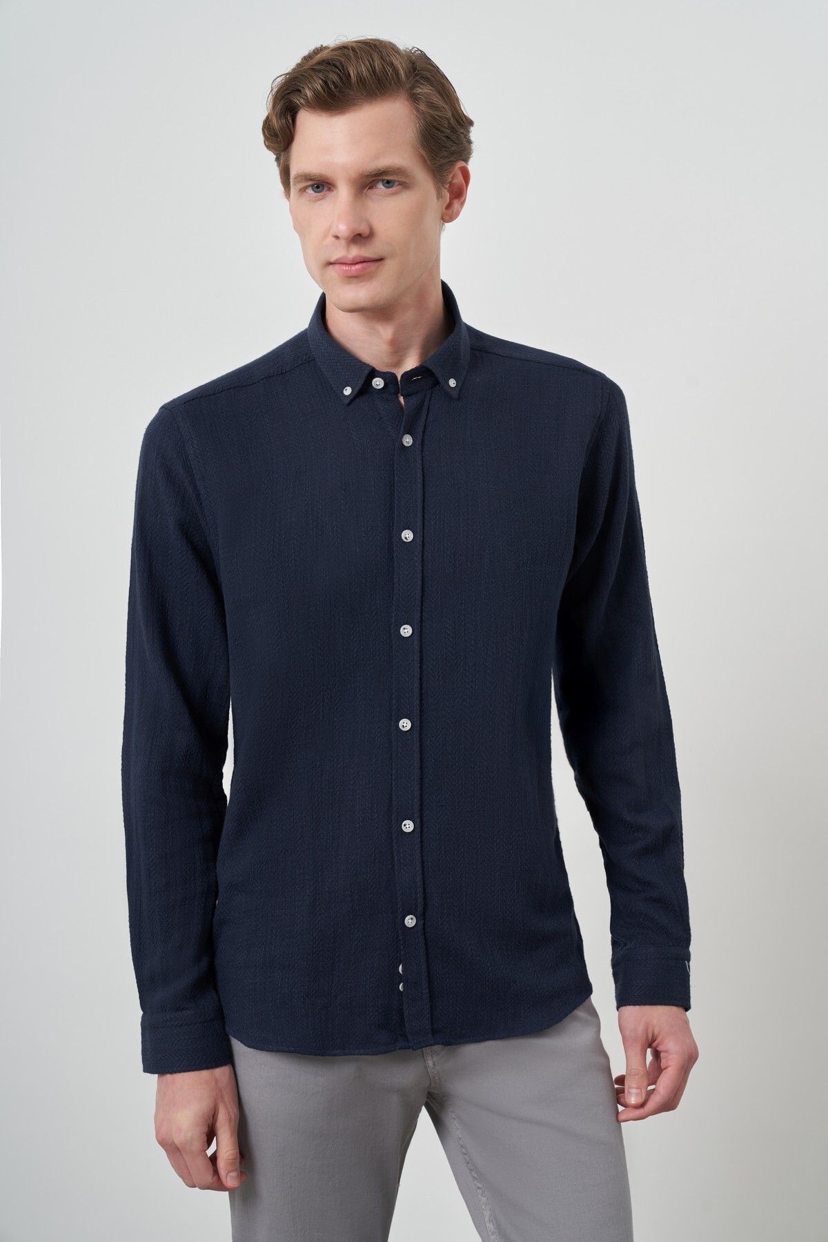 Morven Erkek Lacivert Trend Keten Slim Fit Düğmeli Yaka Gömlek