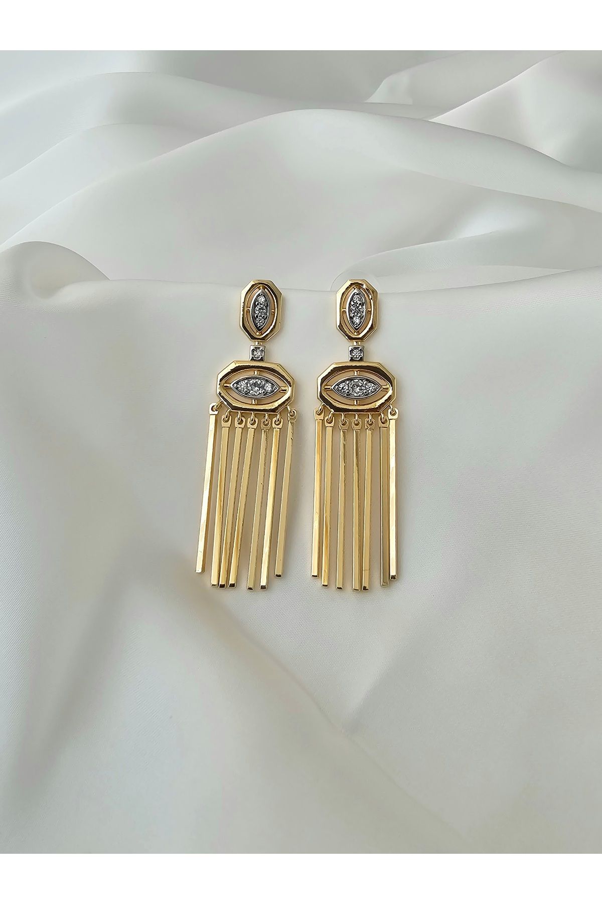 Zivazer Store kadın çelik kararmaz şık sallantılı taşlı gold renkli küpe