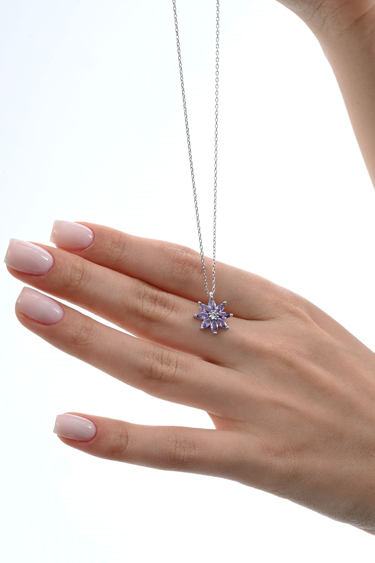 jingle bells Lotus Çiçeği Tohumlu 925 Ayar Gümüş Kolye Mor Zirkon Rodyum