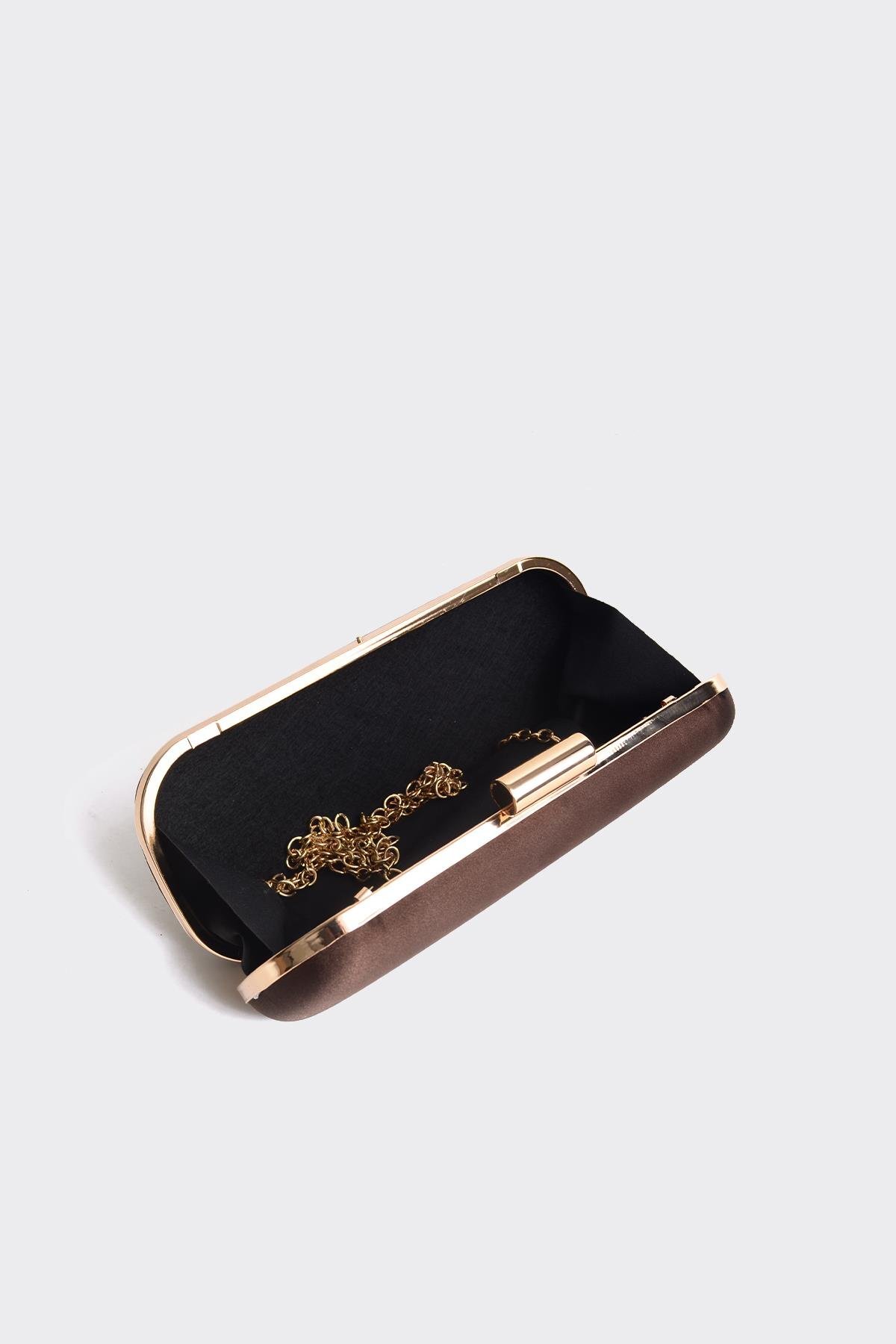 Atelier Nord Acı Kahve Saten Gold Kapaklı Zincir Askılı Clutch Abiye Çanta görsel 5