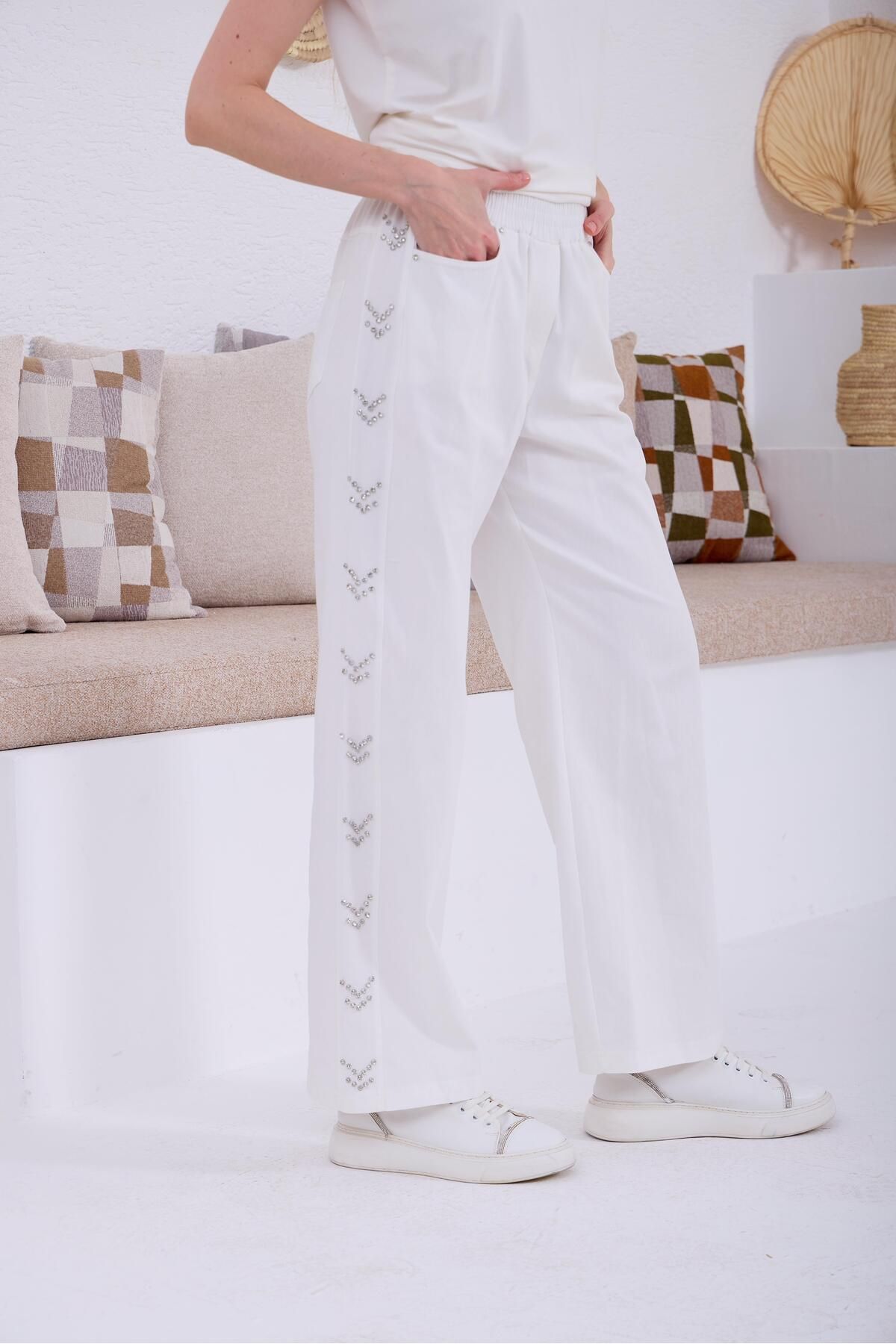 Moodbasic KRİSTAL TAŞLI KOT PANTOLON