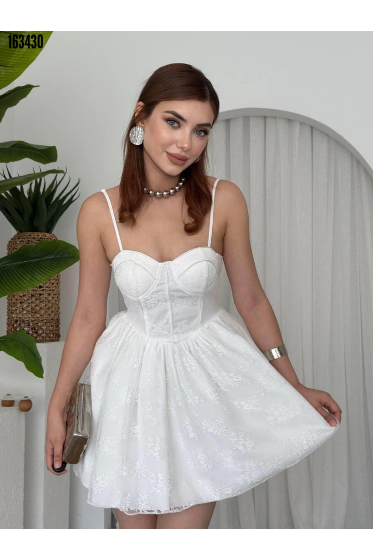 Modayakamoz Kadın Dantel Detay Straplez Mini Ebise
