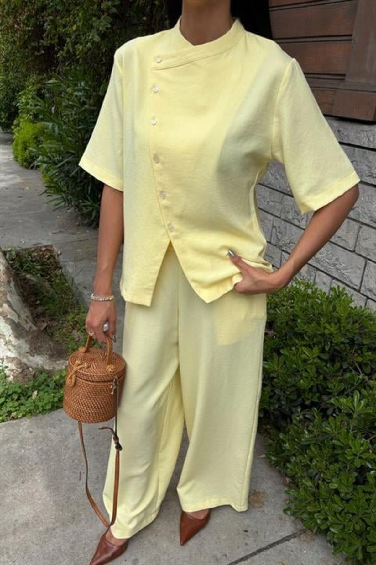 TUA MODA-Tua Moda Judge Collar Cross Button Plazzo Pants Viscon Linen Suit 10209 3