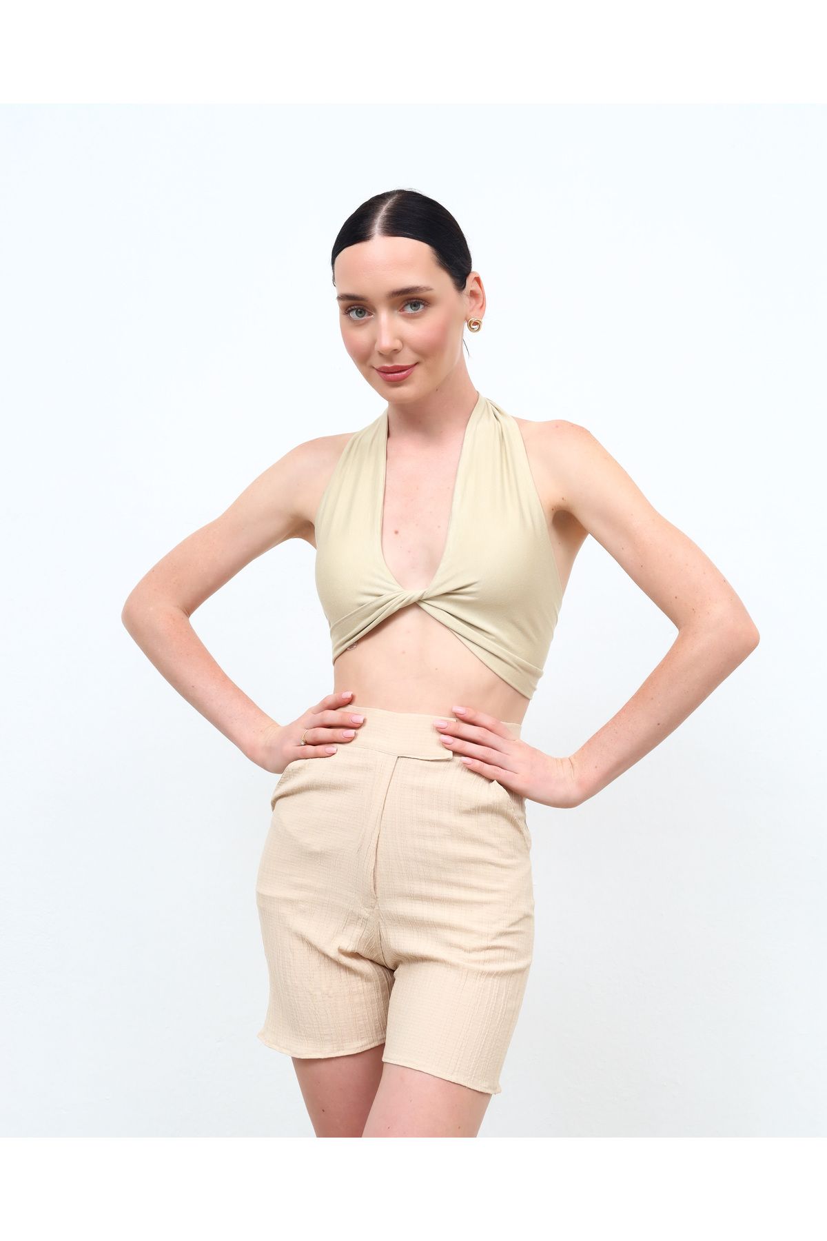 Aslı Özgün Krem Bağlamalı Crop Top