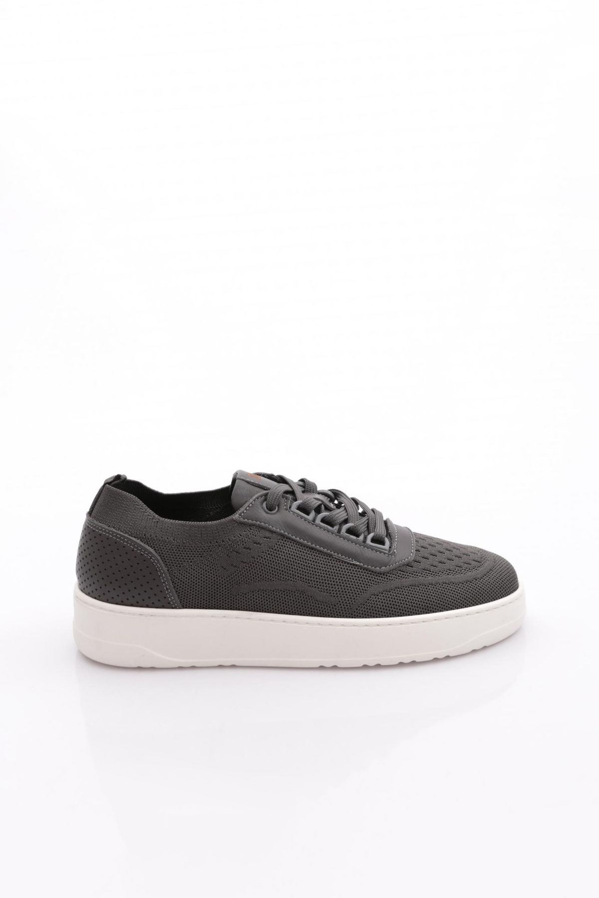 DGN 2026 Erkek Sneaker Ayakkabı