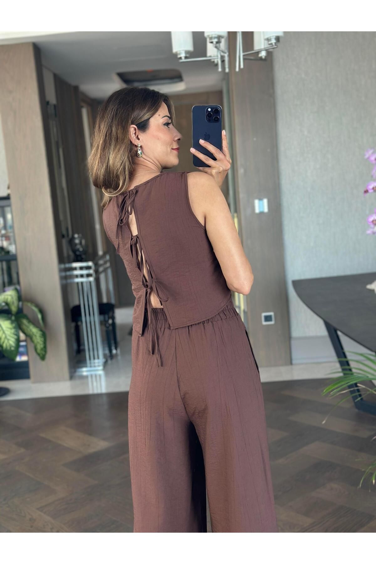 Forlady Butik Kahverengi Sıfır Kol Arkası Bağcıklı Bluz Pantolon Kadın İkili Takım