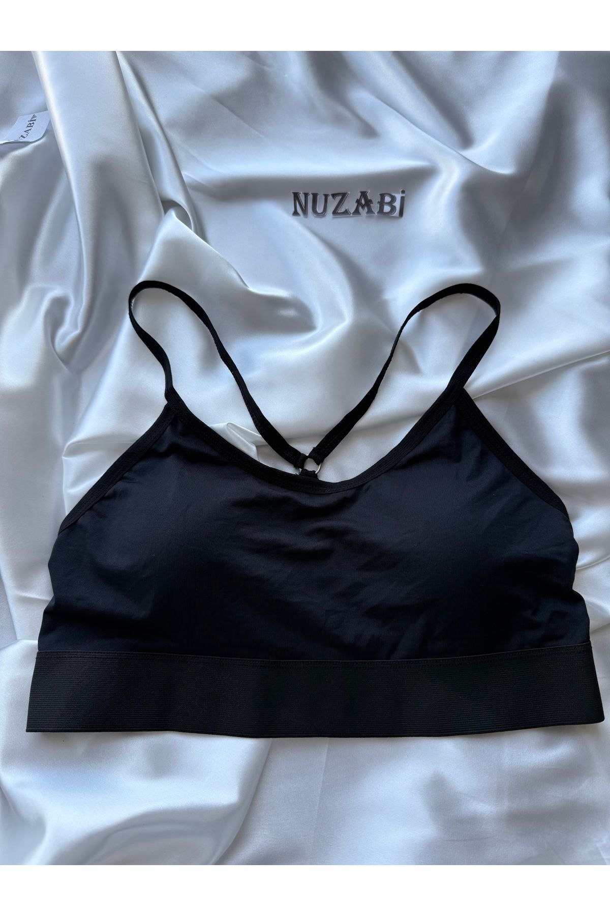 Nuzabi Lola Siyah Çapraz İnce İp Askılı Sporcu Sütyeni