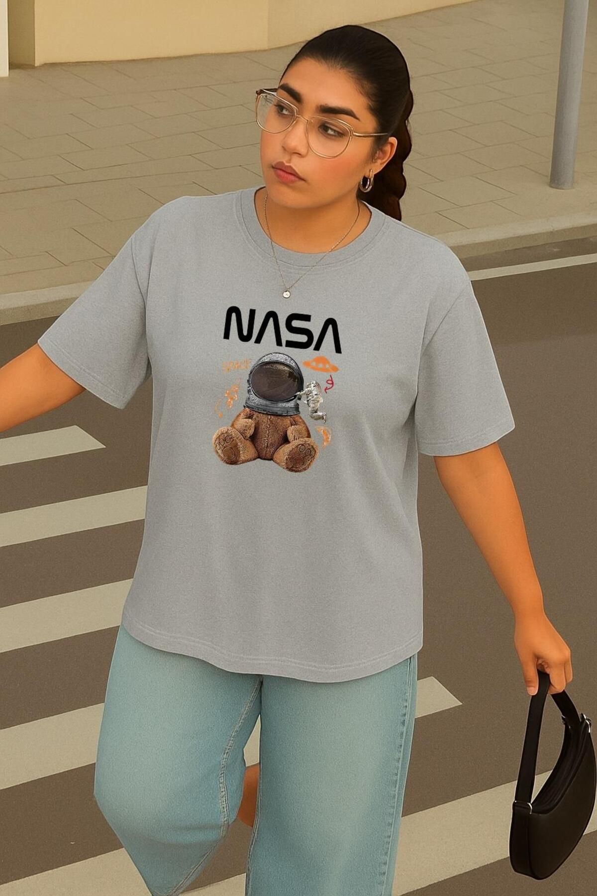 BENROMA BÜYÜK BEDEN NASA AYICIK BASKILI UNİSEX TİŞÖRT