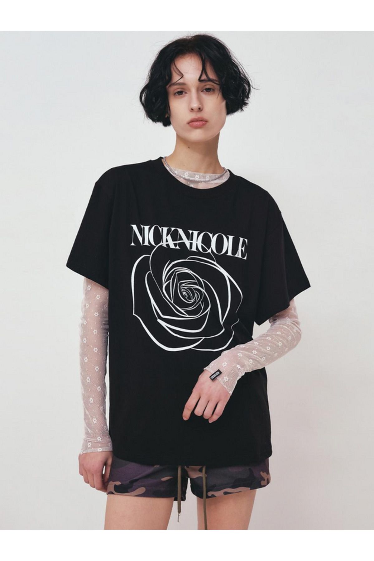 ELNOYA Unisex Pamuklu Siyah Oversize "Nicknicole" Baskılı Bisiklet Yaka Rahat T-shirt