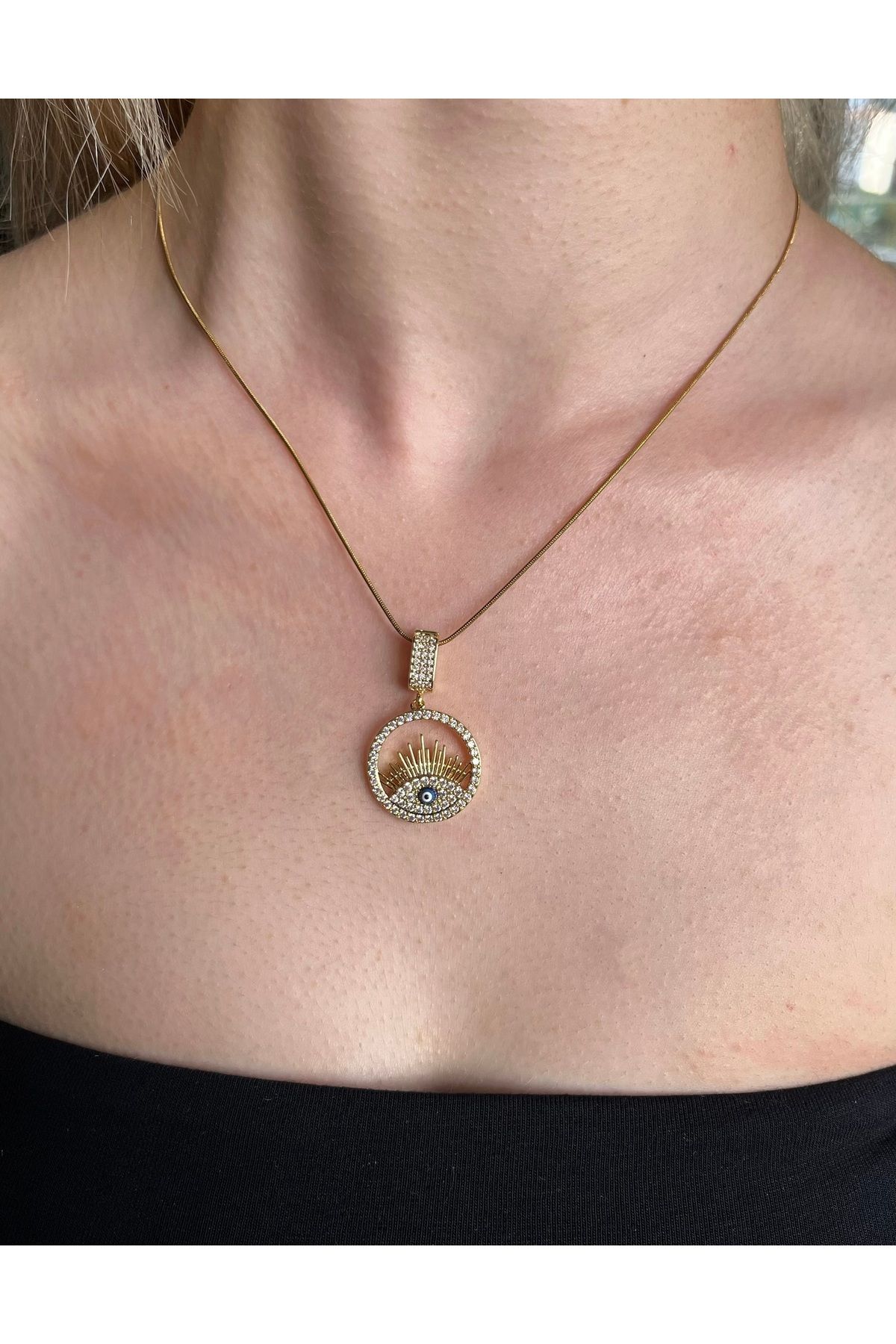 B&E SHİNE JEWERLY Kararmaz Çelik Zirkon Taş Detay Nazar Boncuğu Kolye