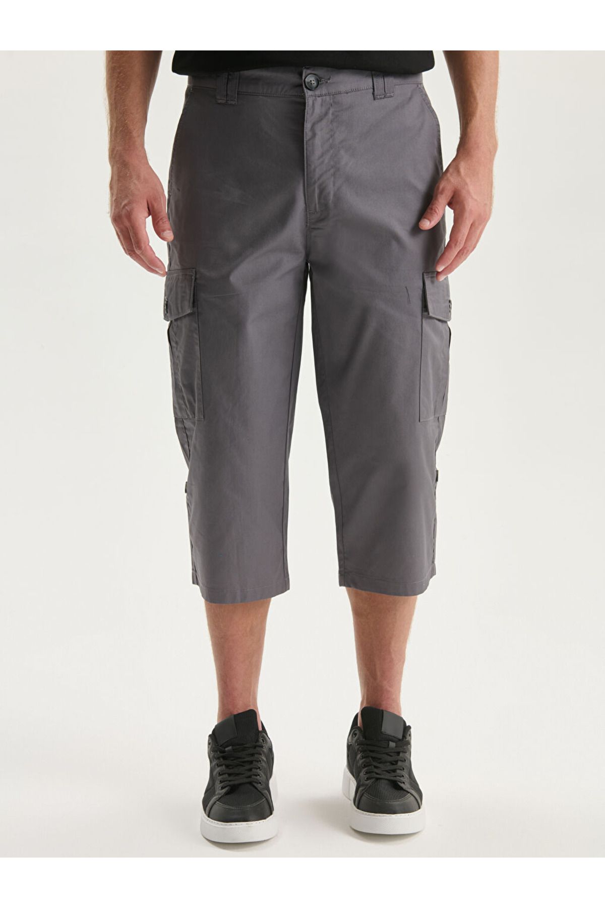 LC Waikiki-Standard Pattern 100% Cotton Poplin Fabric Men's Capri Shorts 2