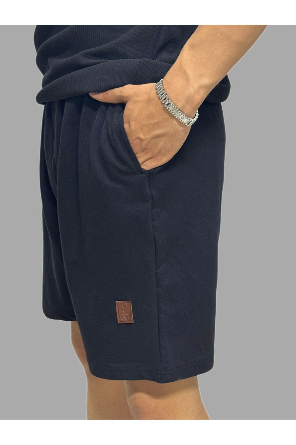 MONA Şort