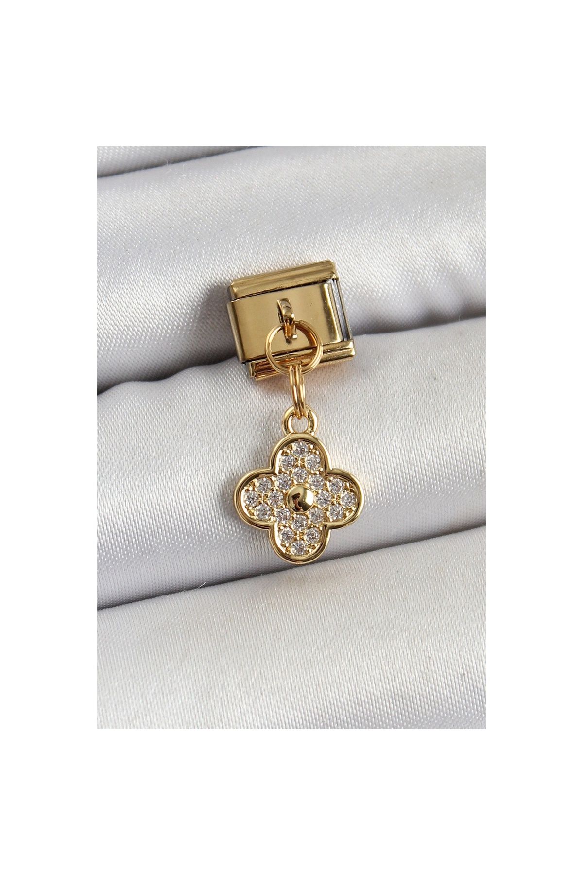 Ayder Timya 316l Çelik Sallantılı Zirkon Taşlı Yonca Model Gold Renk Nomination Charm - Tj-bc1405