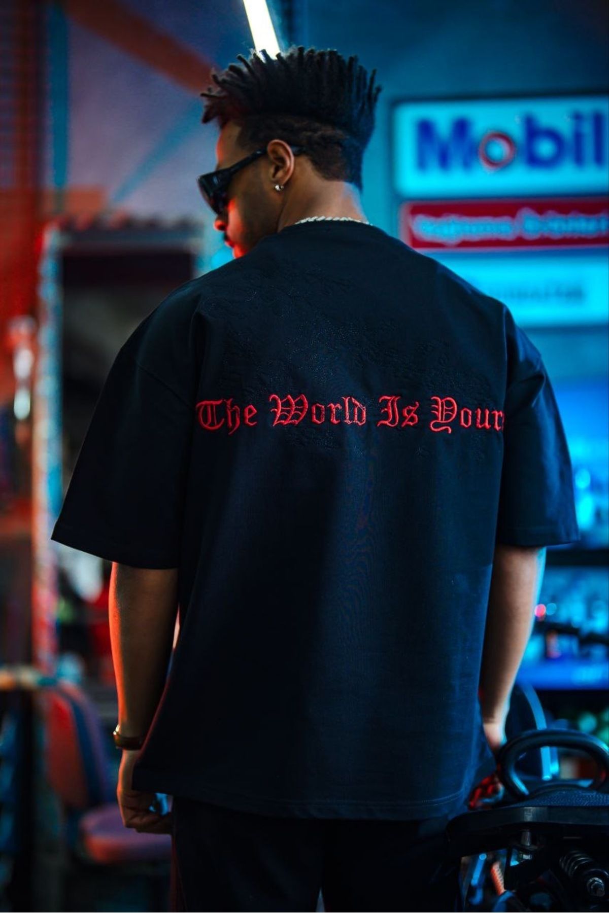 MR.FREGOLİ The World İs Yours Nakışlı Oversize Tshirt