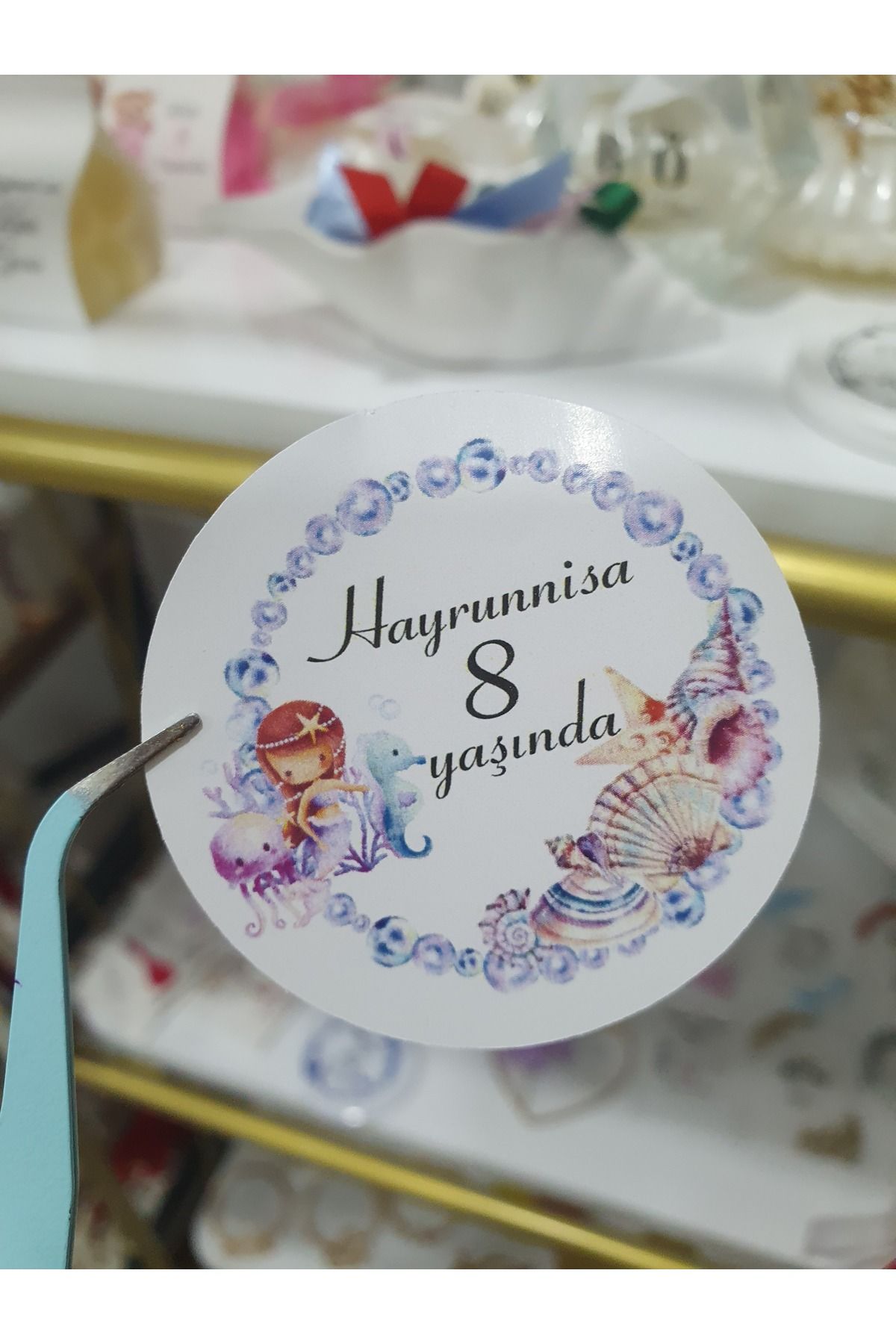 ButikSosyetik Dogum günü Etiketi Yuvarlak Yapiskanli Kesimli 5 cm 80 Adet - Butiksosyetik