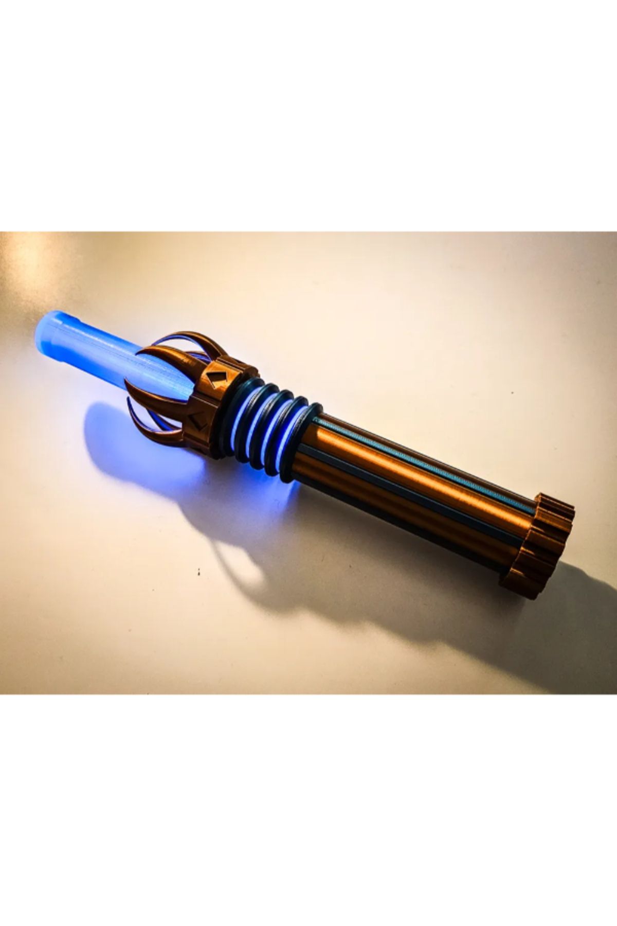 NOMOTHETIC Master Lightsaber – Katlanabilir Işın Kılıcı Modeli