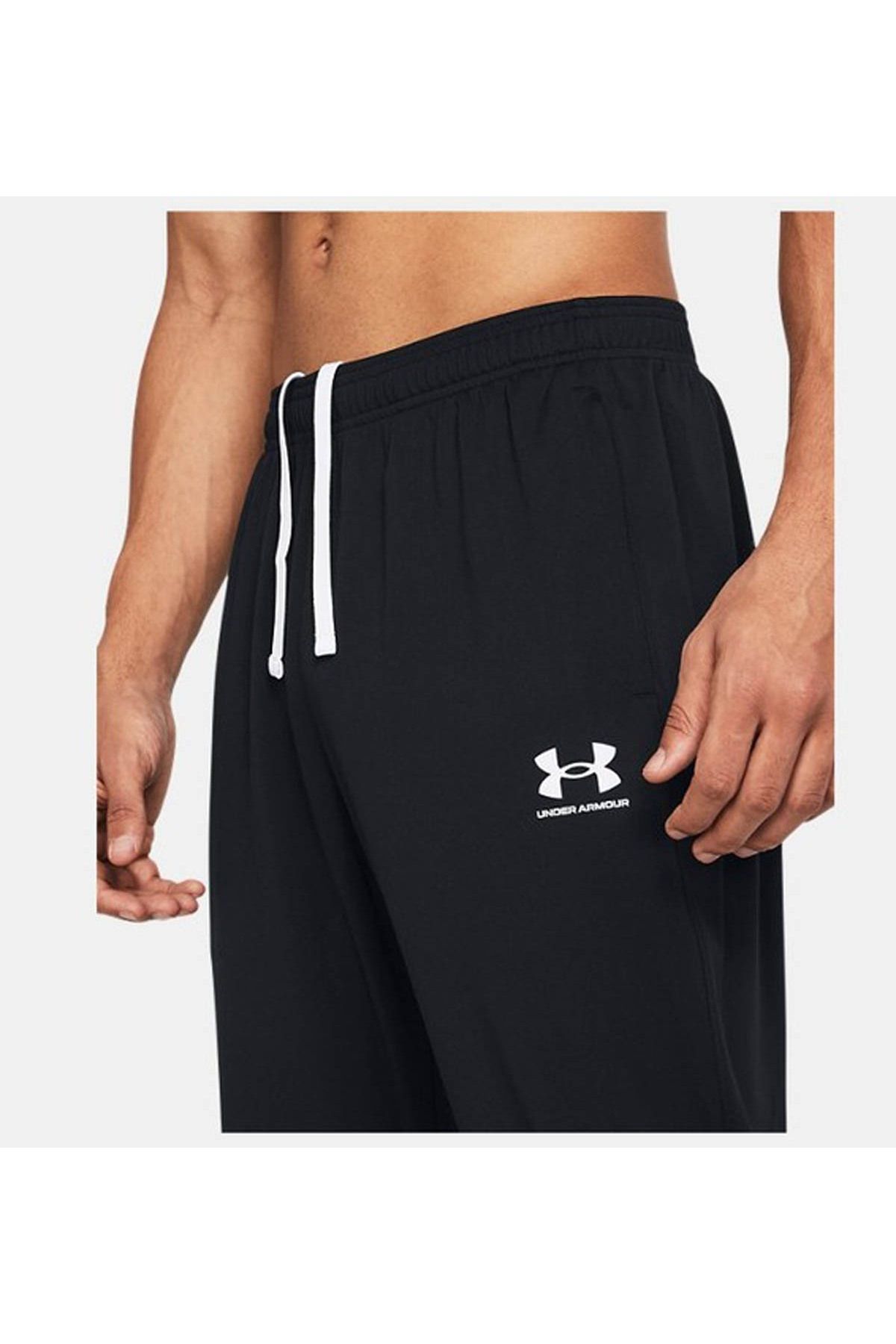 شلوار گرمکن مشکی مردانه سیاه پوست Slim Fit Service شش 1382602 001 UA M's Ch. جین Under Armour