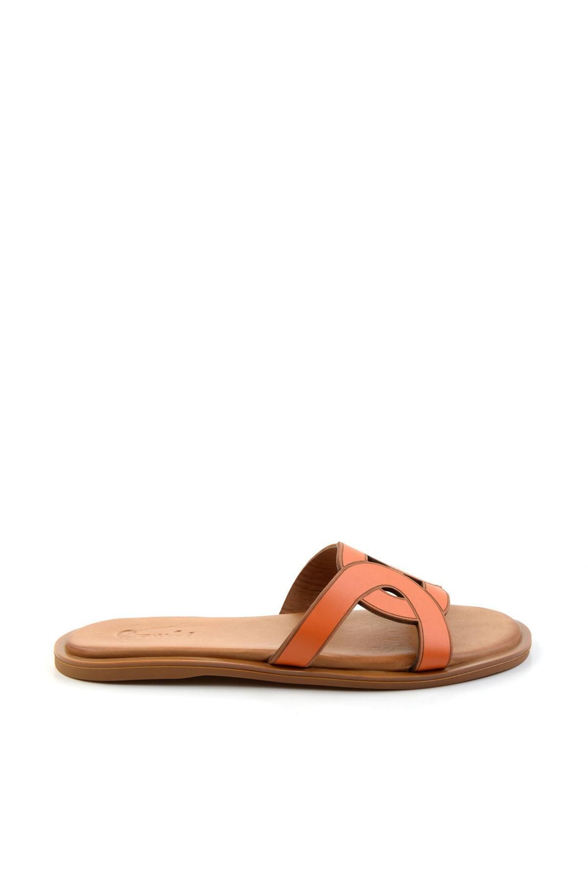 Bambi Turuncu Leather Kadın Terlik K04507240103