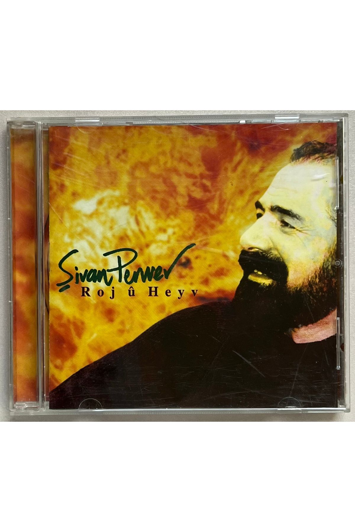 Plakevi İzmir Şivan Perwer Roji Ü Heyv Cd (Orjnal Dönem Baskı Cd)
