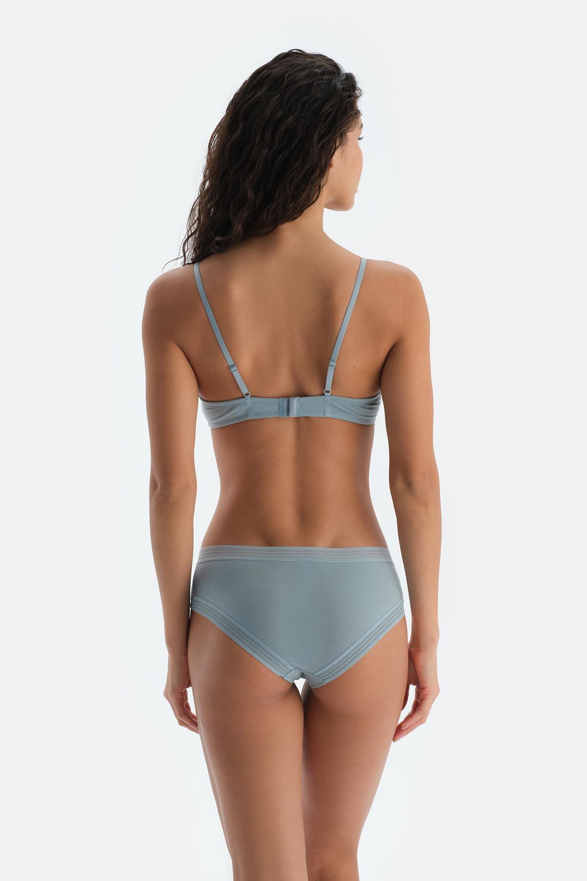 Dagi-Stone Basic Triangle Form Soft Bra 2
