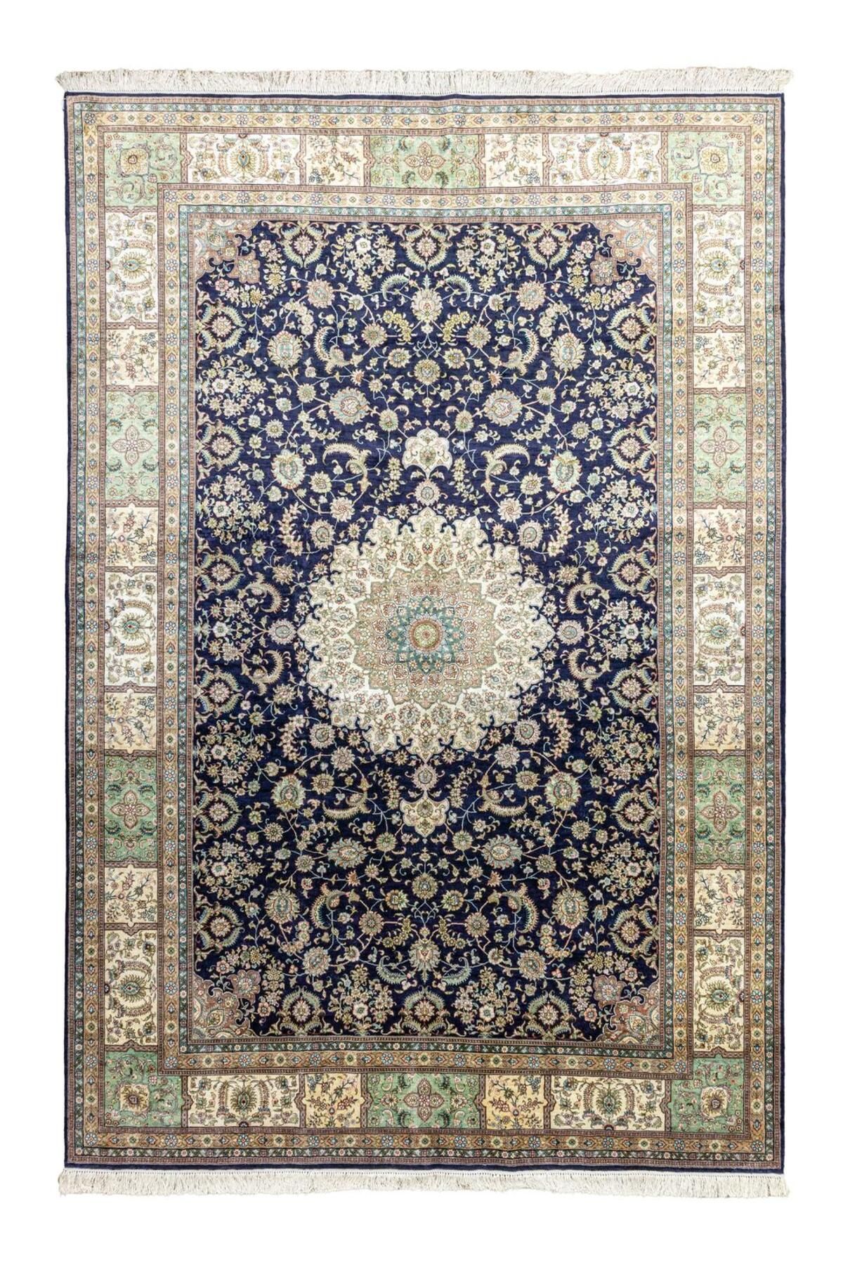 Soho Antiq Sandine Madalyon Desenli İpek Halı 184x268 cm
