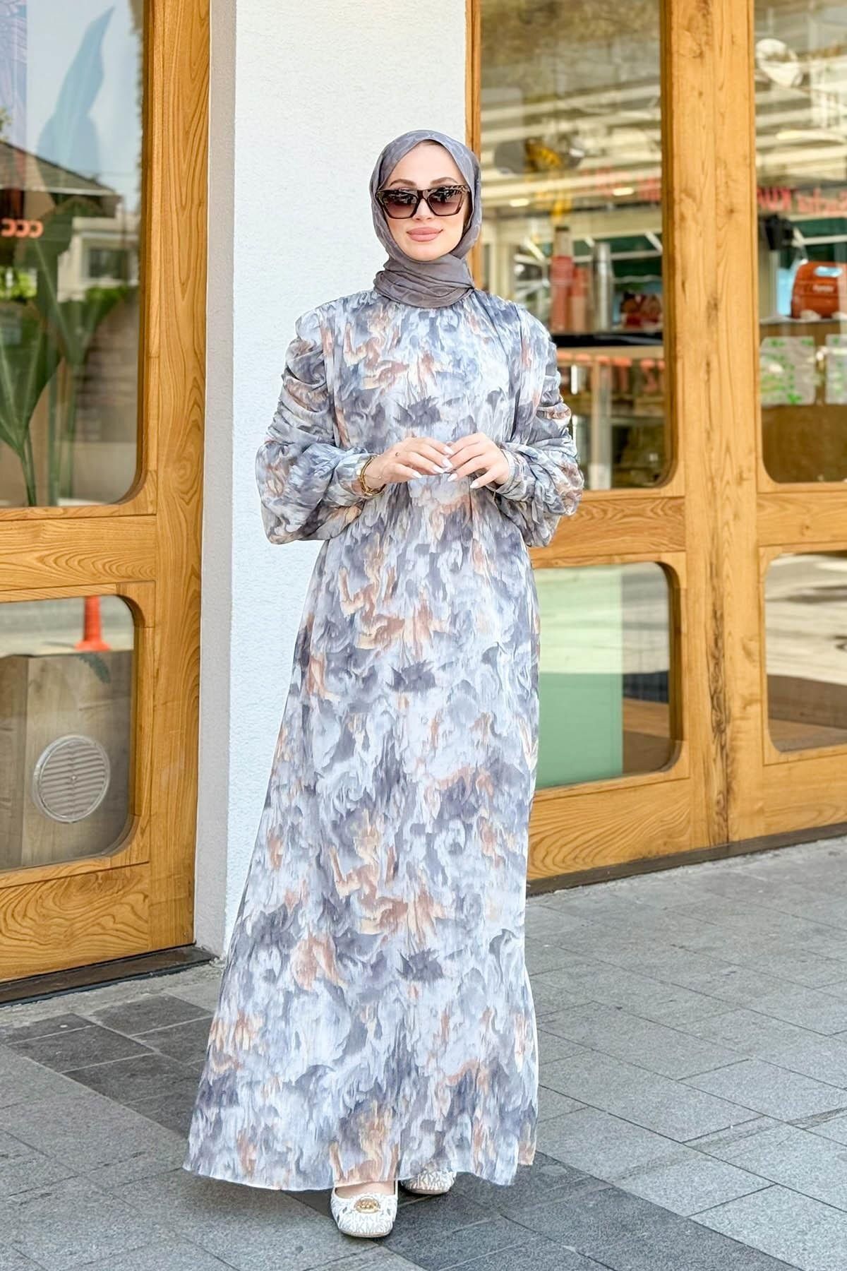 MERVE KAYKISIZ Şifon Kol Detaylı Elbise Gri
