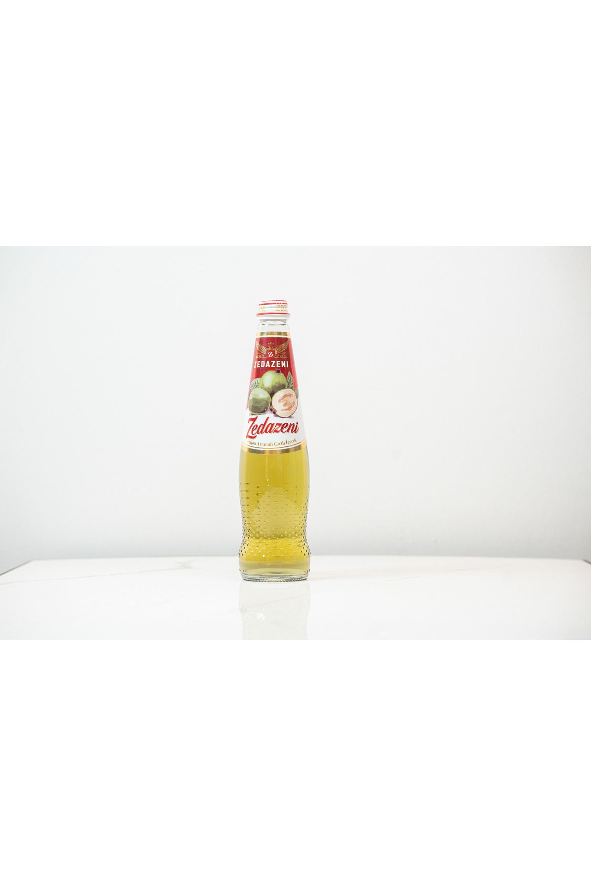 ZEDAZENİ ZEDAZENİ FEIJOA AROMALI GAZLI İÇEÇEK 500ML CAM ŞİŞE 1X6 ADET
