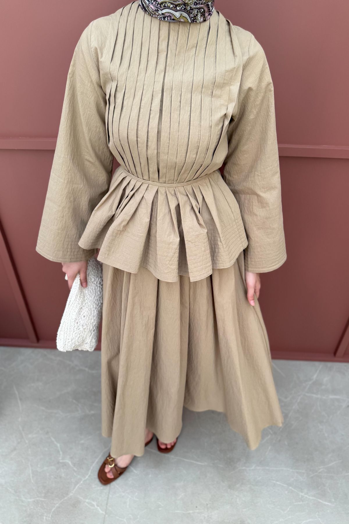 Butik Eteği büzgülü takım etek gömlek