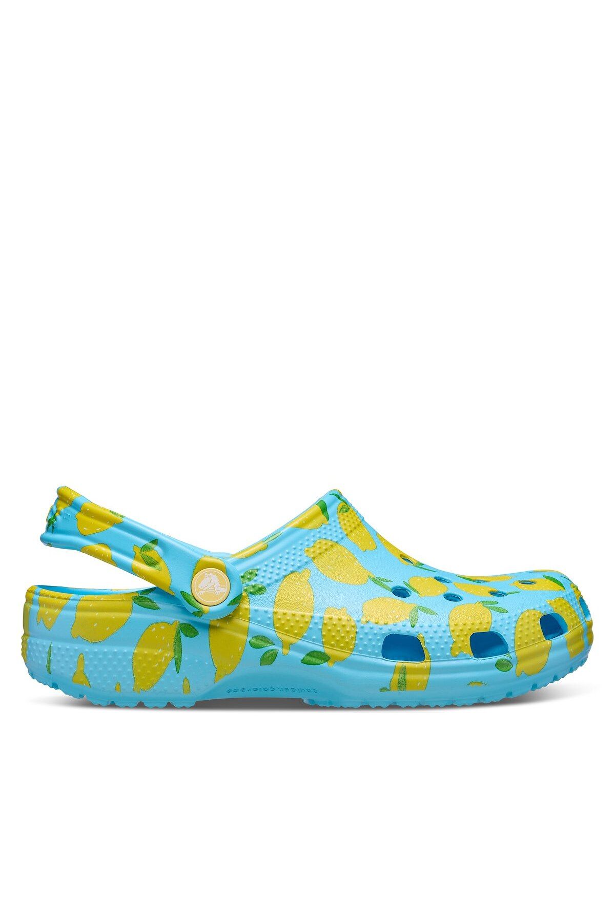 Crocs Classic Lemon Clog in Blue
