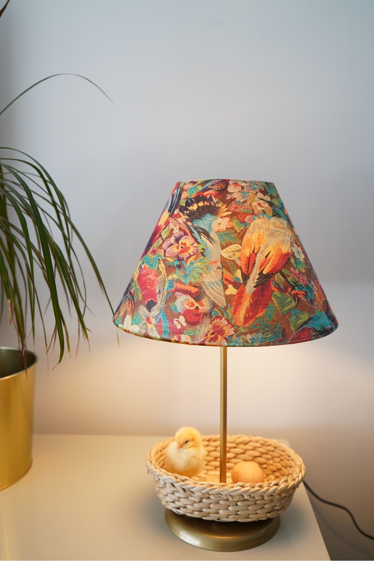 retro home design Tavus KuşuBaskılı Model Kadife Şapkalı Eskitme Model Sepetli Özel Abajur Mutfak Masa Lambası