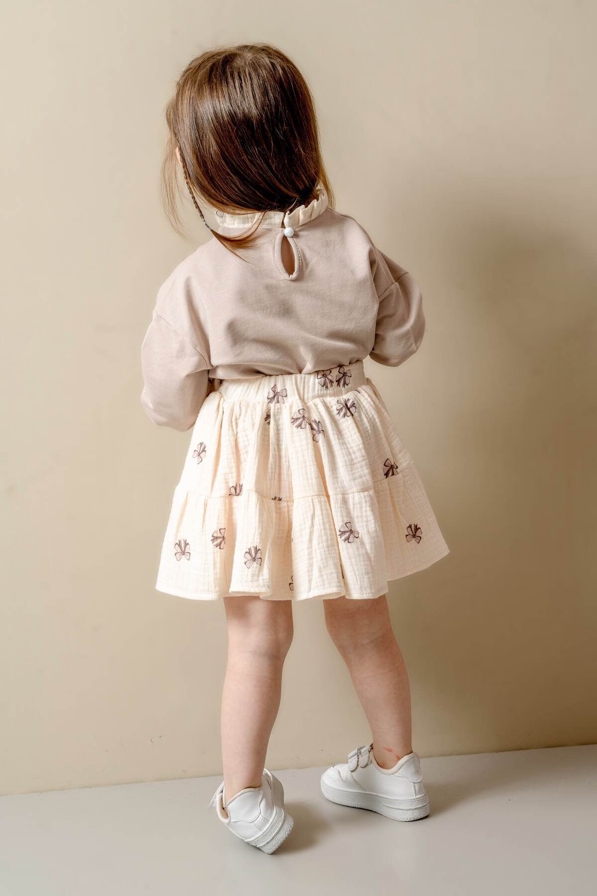 JNF kids Kız Bebek Etekli Takım Külotlu Çorap Hediyeli fotoğrafı 3 (önizleme)