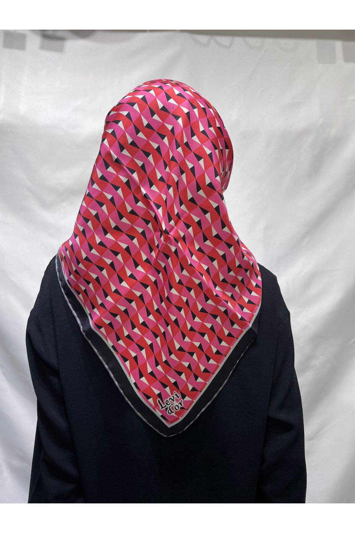 Levidor twill ipek eşarp
