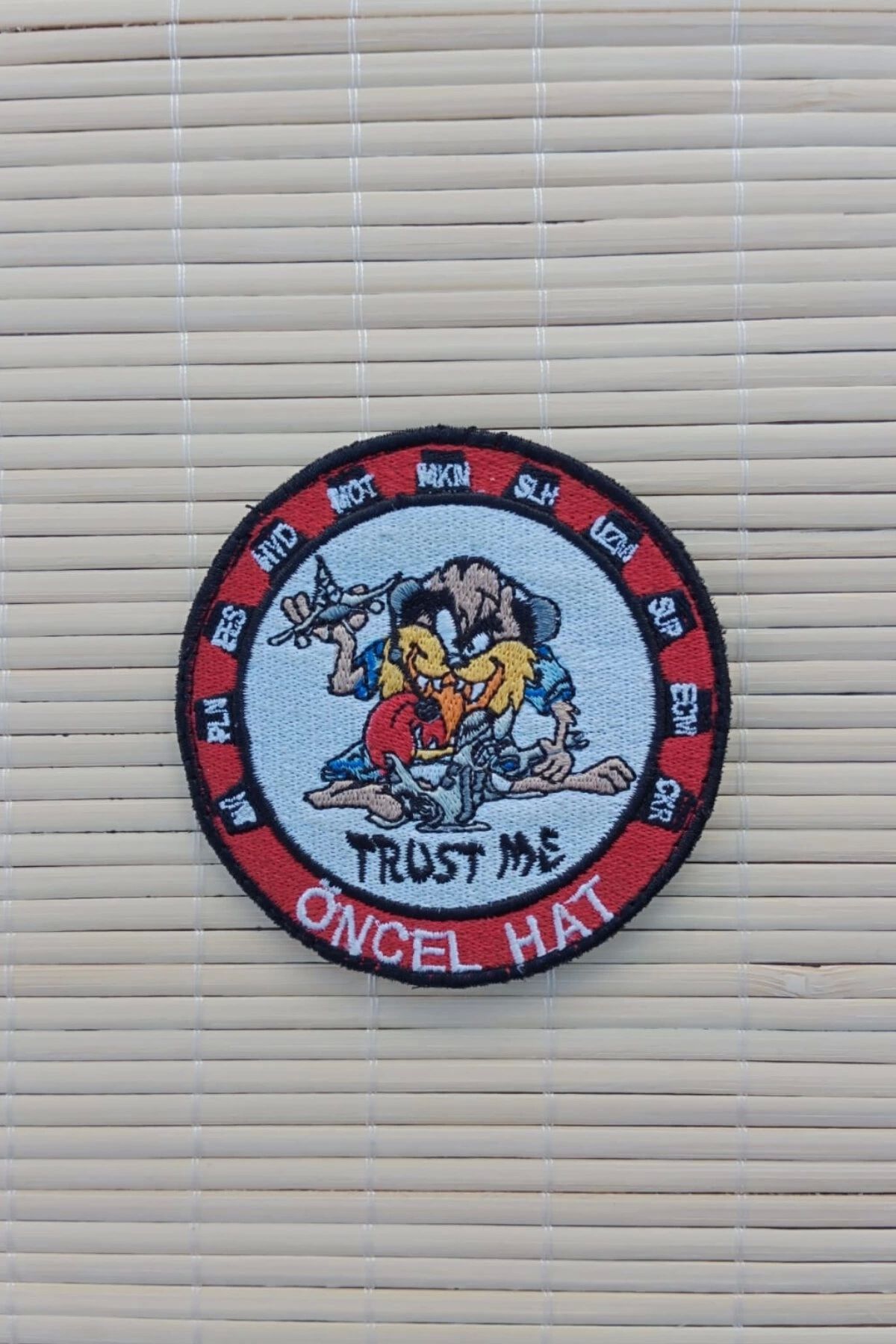 İZMİR ASKERİ MALZEME Trust Me Oncel Hat Yazili Nakis islemeli Arma Pec Patch