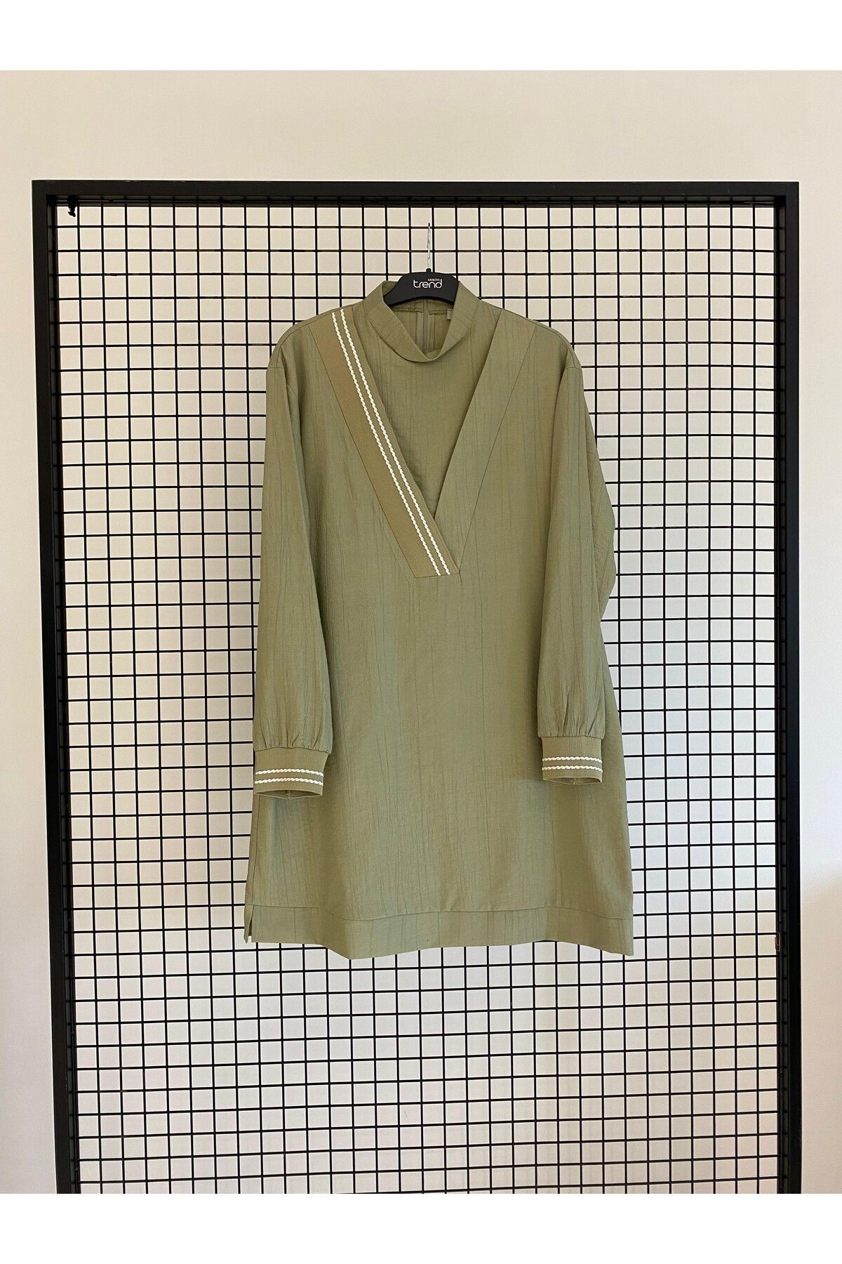 Armine TREND Yaka Çapraz Ribanalı Tunik 25YT4143