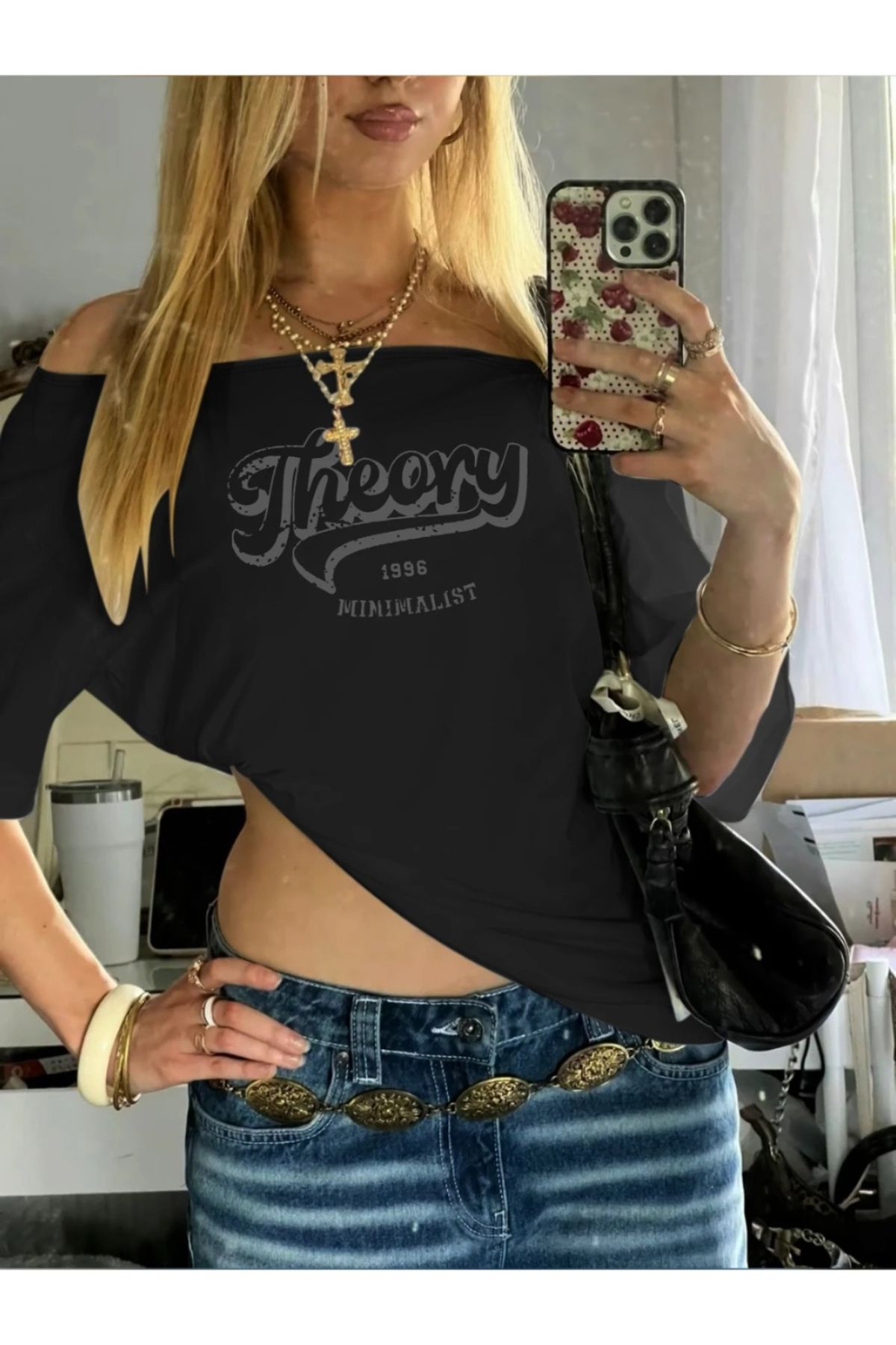 Koklonmoda Büyük Beden Kadın Düşük Omuz Kayık Yaka Theory Baskılı T-Shirt