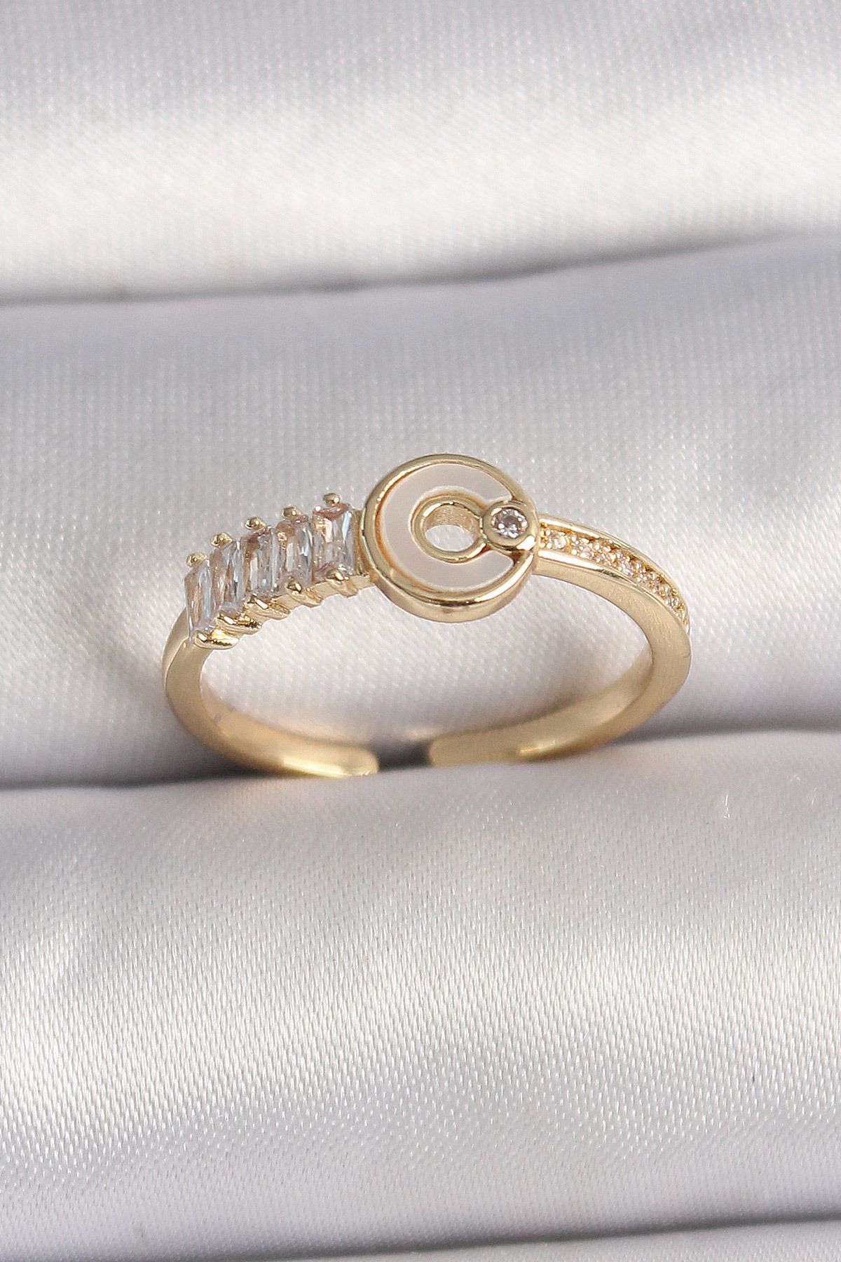 Angel Of Life Pirinç Gold Renk Zirkon Taşlı Ayarlanabilir Kadın Yüzük - TJ-BYK3561