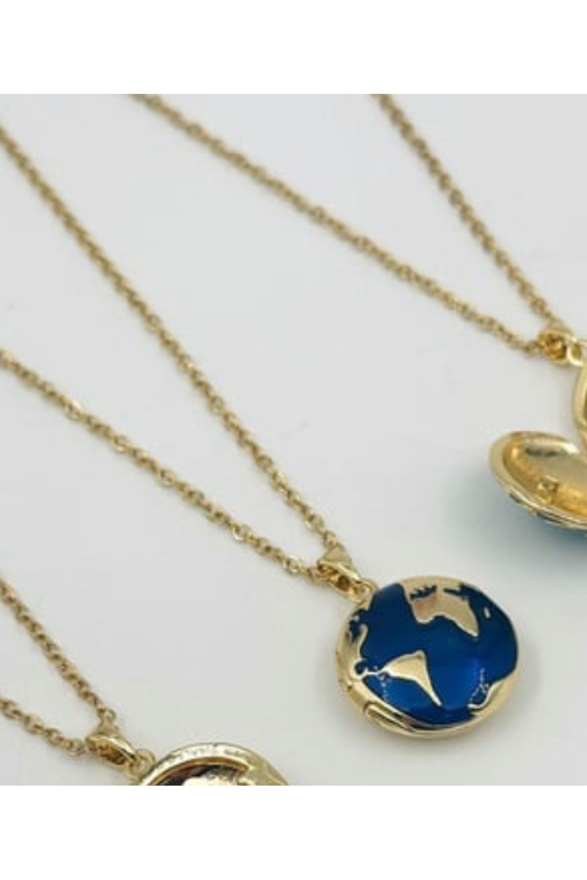 HND collection Gold Renk Dünya Haritası Figürlü Çelik Kolye Gezgine Özel Modern Tasarım