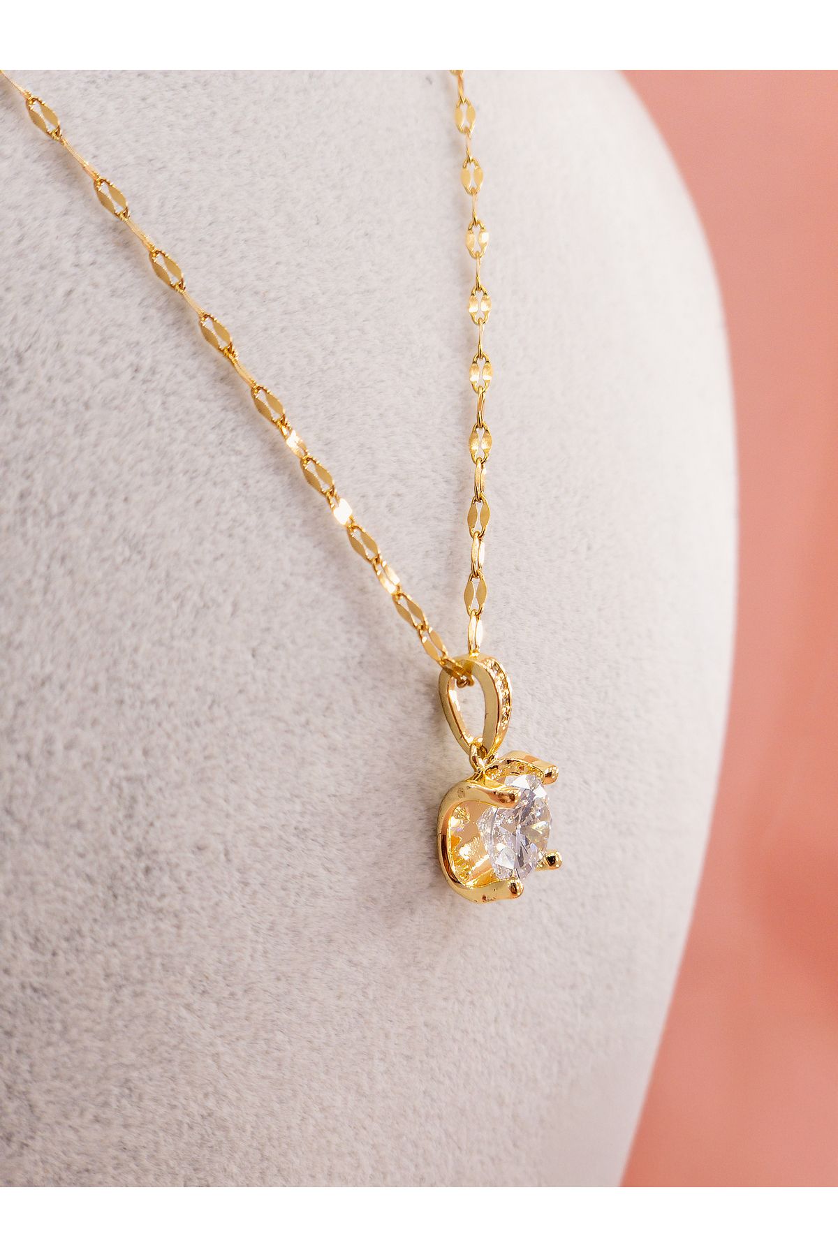 luree accessories Tek Taş Motifli Çelik Kolye