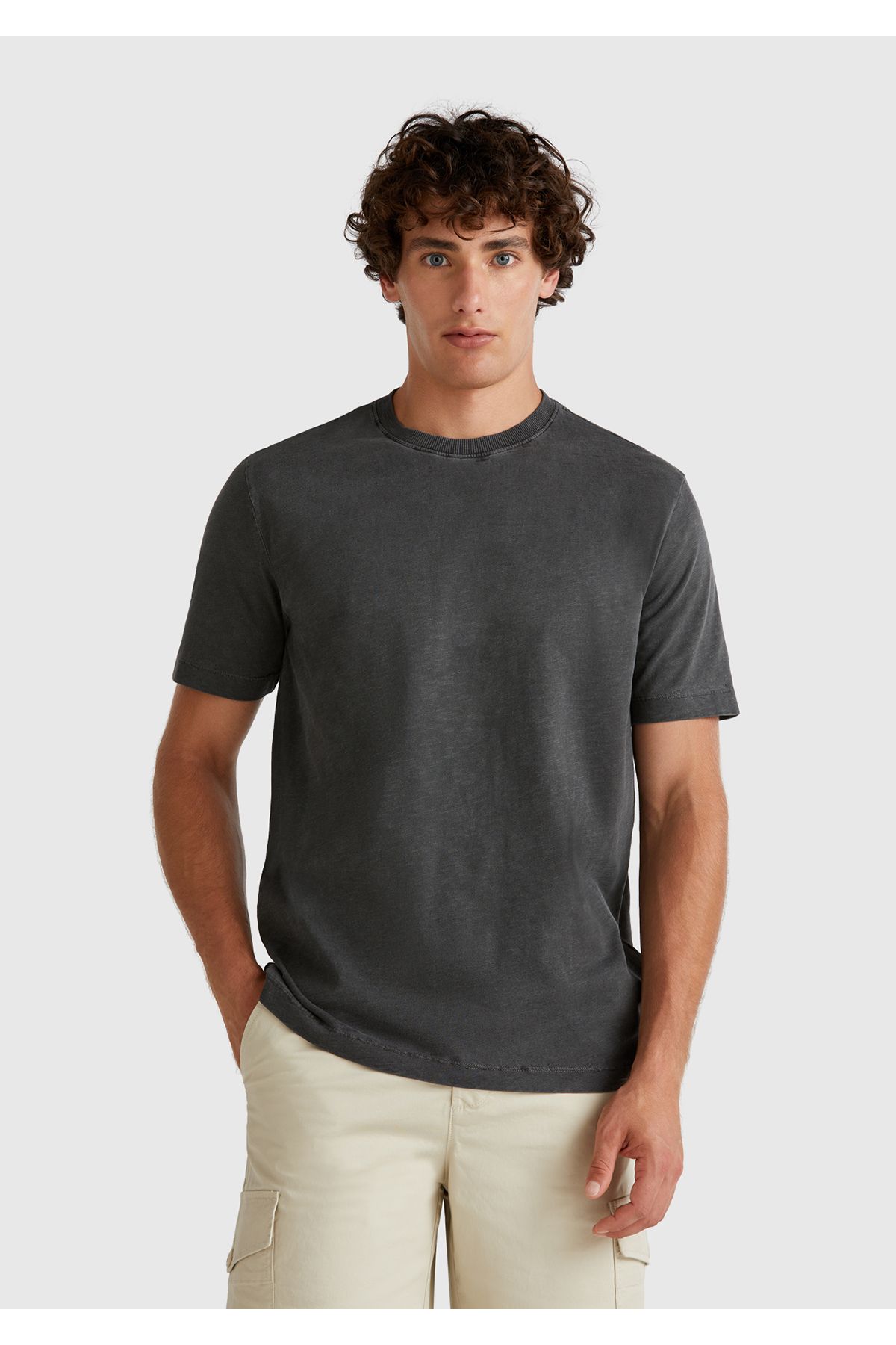 United Colors of Benetton Erkek Siyah %100 Koton Bisiklet Yaka Slub T-Shirt