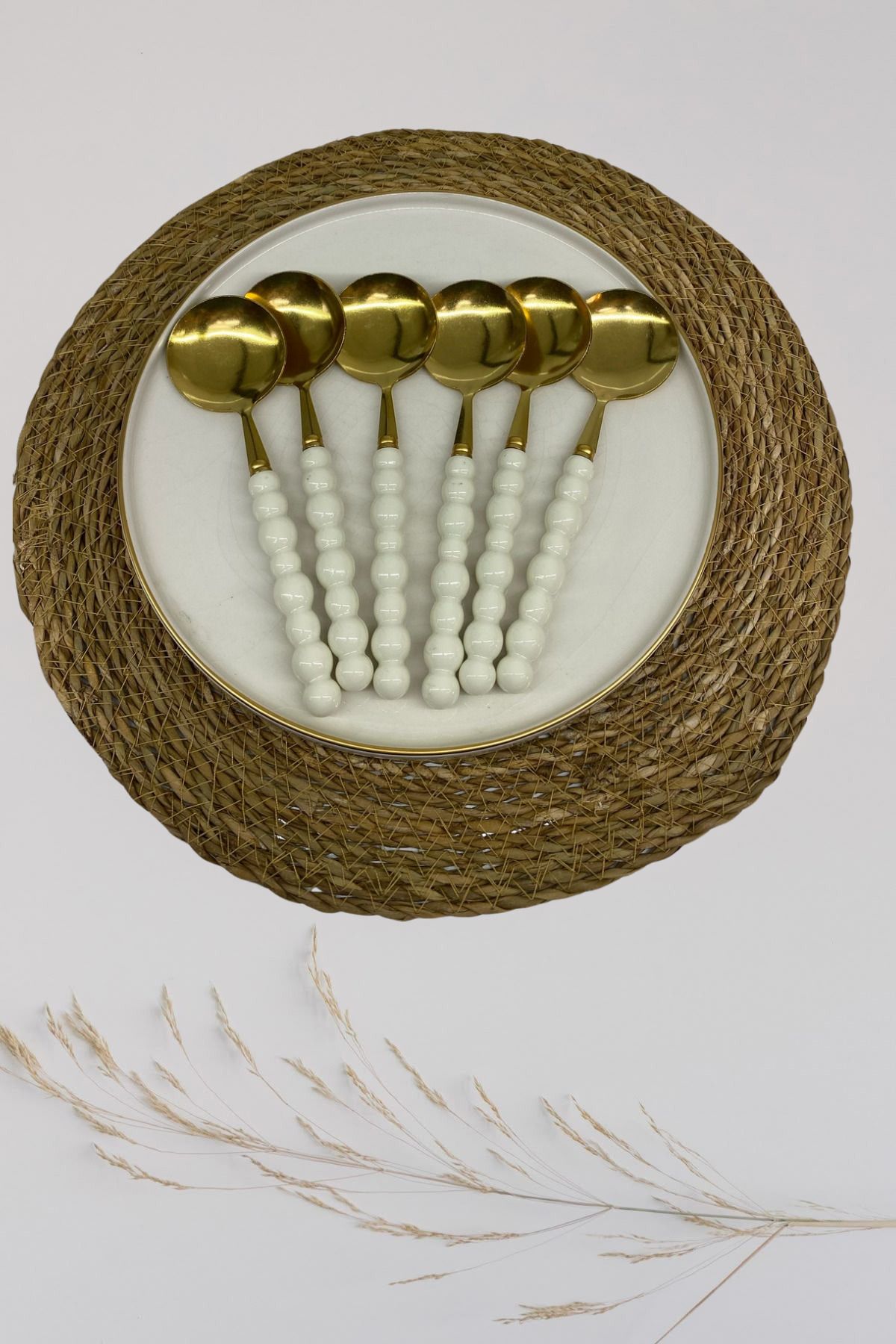 AKDAG HOME 6 Adet Beyaz Plastik İnci Taş Detaylı Gold Yemek Kaşığı Takımı | 6 Parça Lüks Yemek Kaşık Takımı