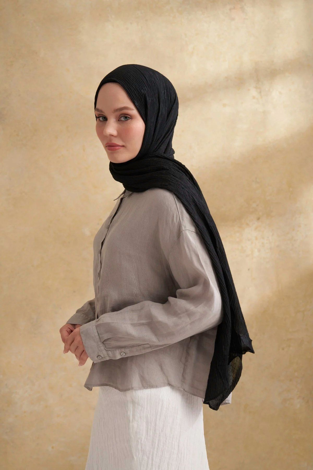 ARMANDA Müslin Yaprak Desen Şal 3351-1 Siyah