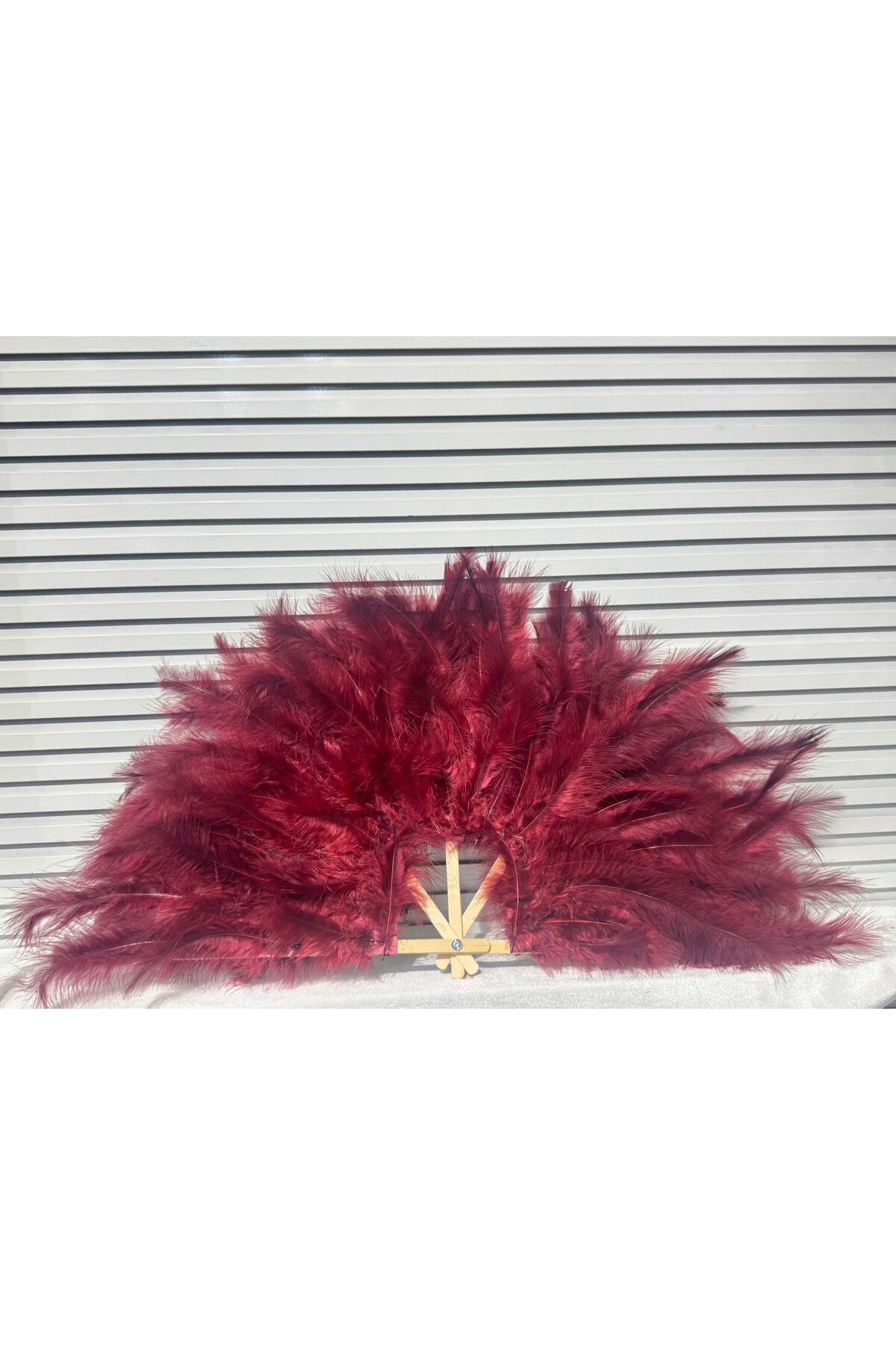 HEMİLA AKSESUAR TÜYLÜ YELPAZE NEDİME ÜRÜNÜ GENİŞLİK 60 CM