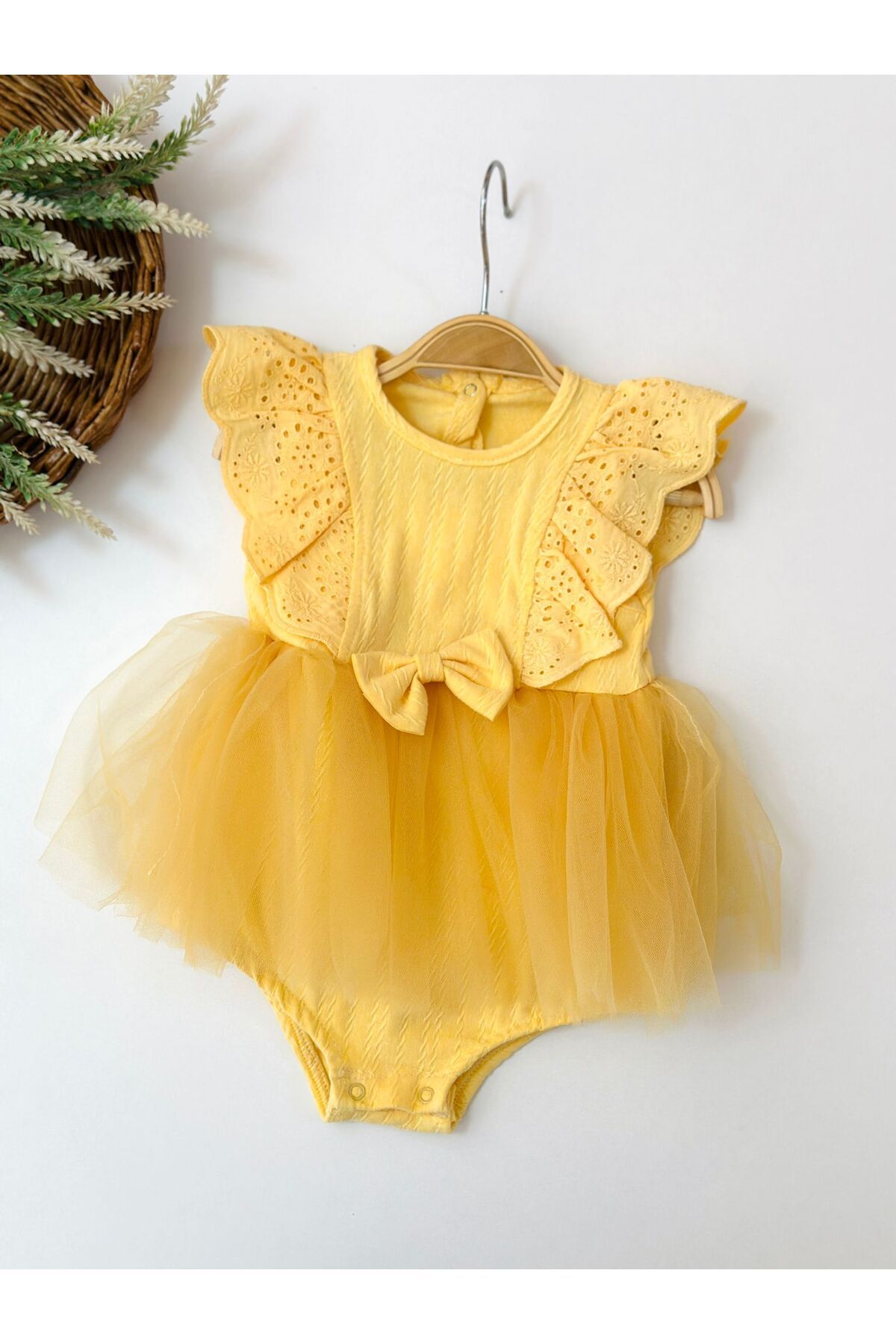 MARYE BABY FİYONK DETAYLI KIZ BEBEK ELBİSE